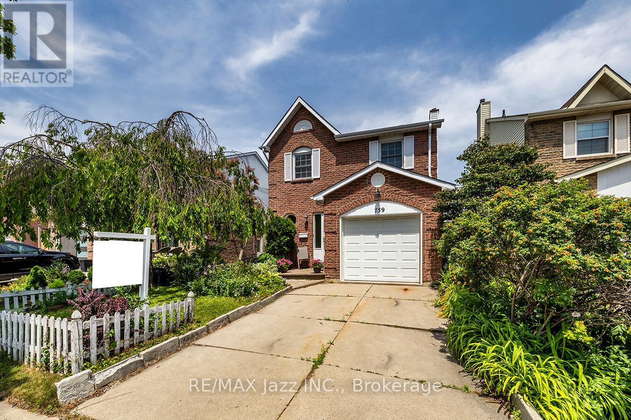 759 Cobblers Court, Pickering, Ontario  L1V 3S2 - Photo 38 - E13549342