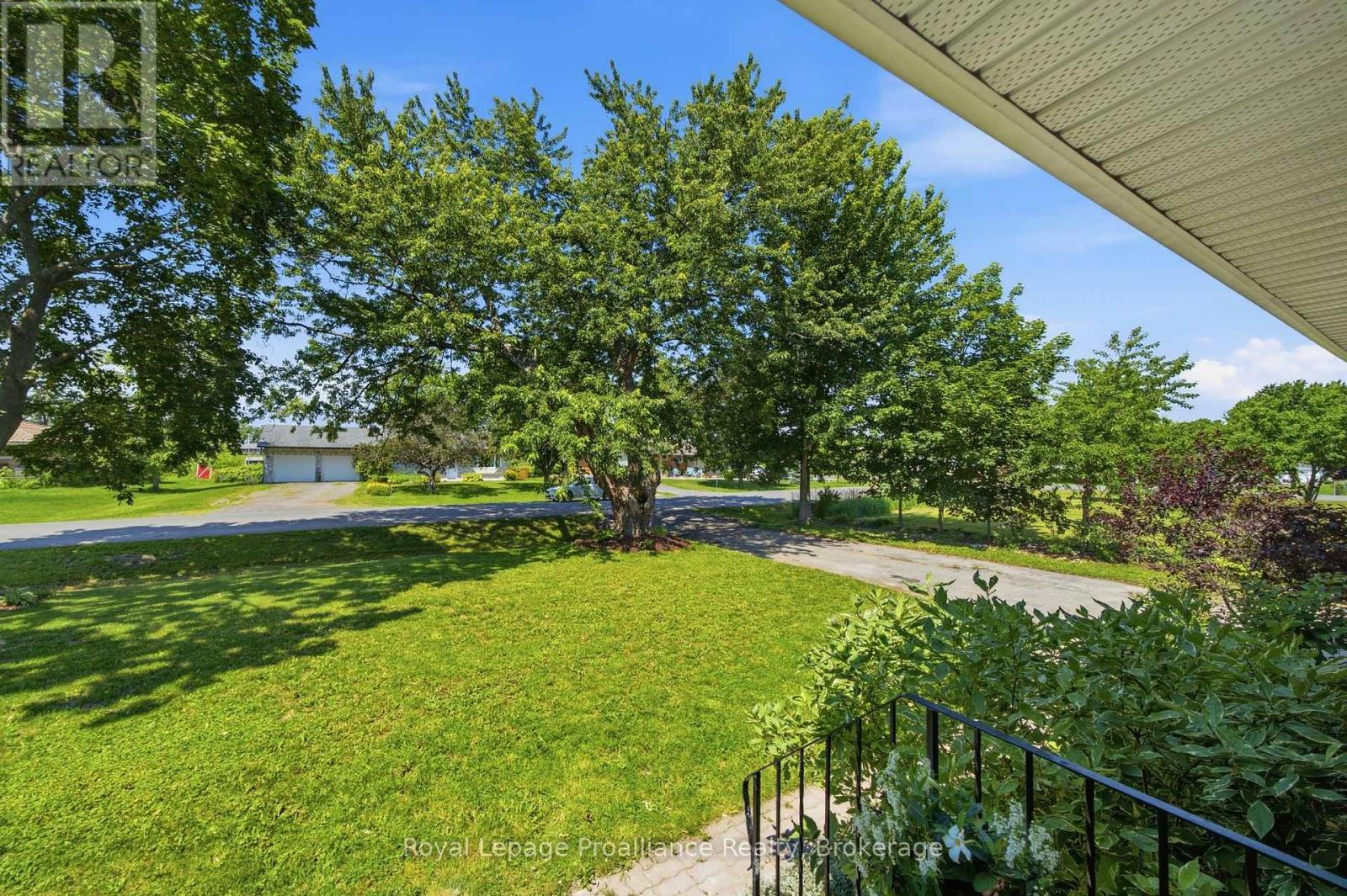 41 Walter Avenue, Quinte West, Ontario  K8V 0N5 - Photo 5 - X13549270