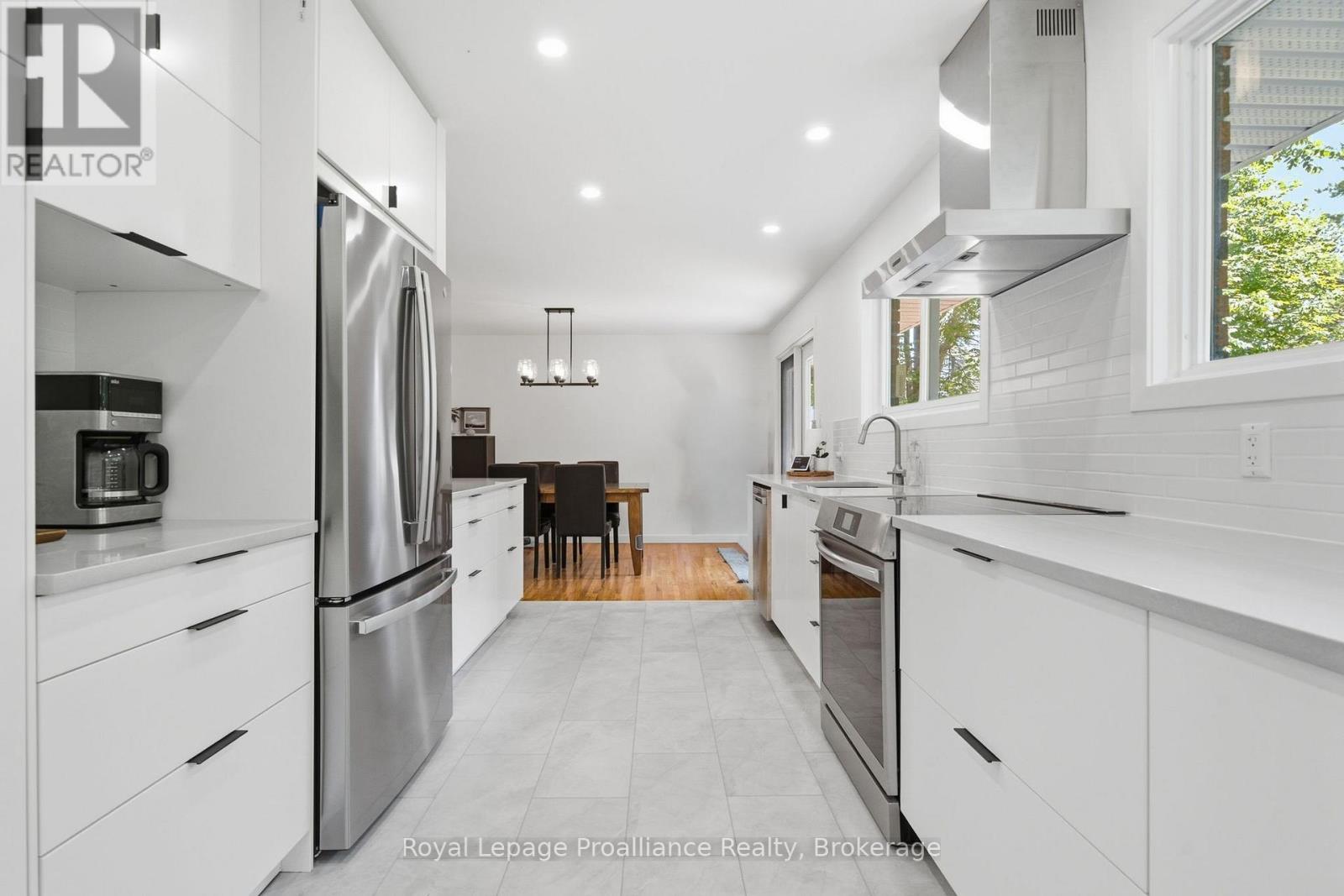 41 Walter Avenue, Quinte West, Ontario  K8V 0N5 - Photo 8 - X13549270