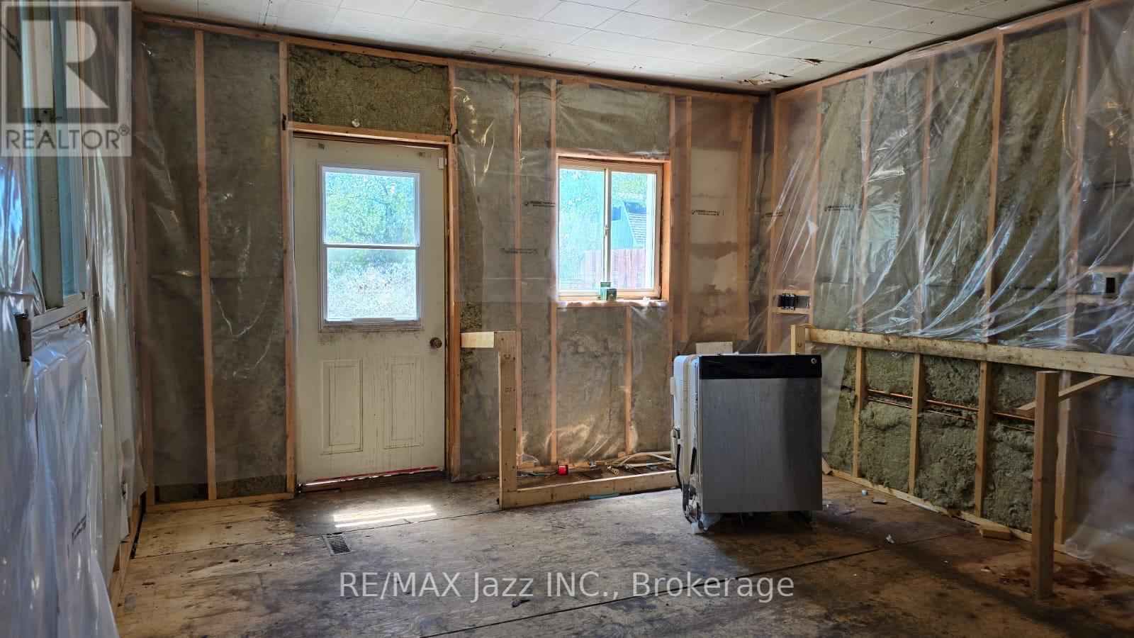 629 Brown Street, Peterborough, Ontario  K9J 4K6 - Photo 9 - X13549336