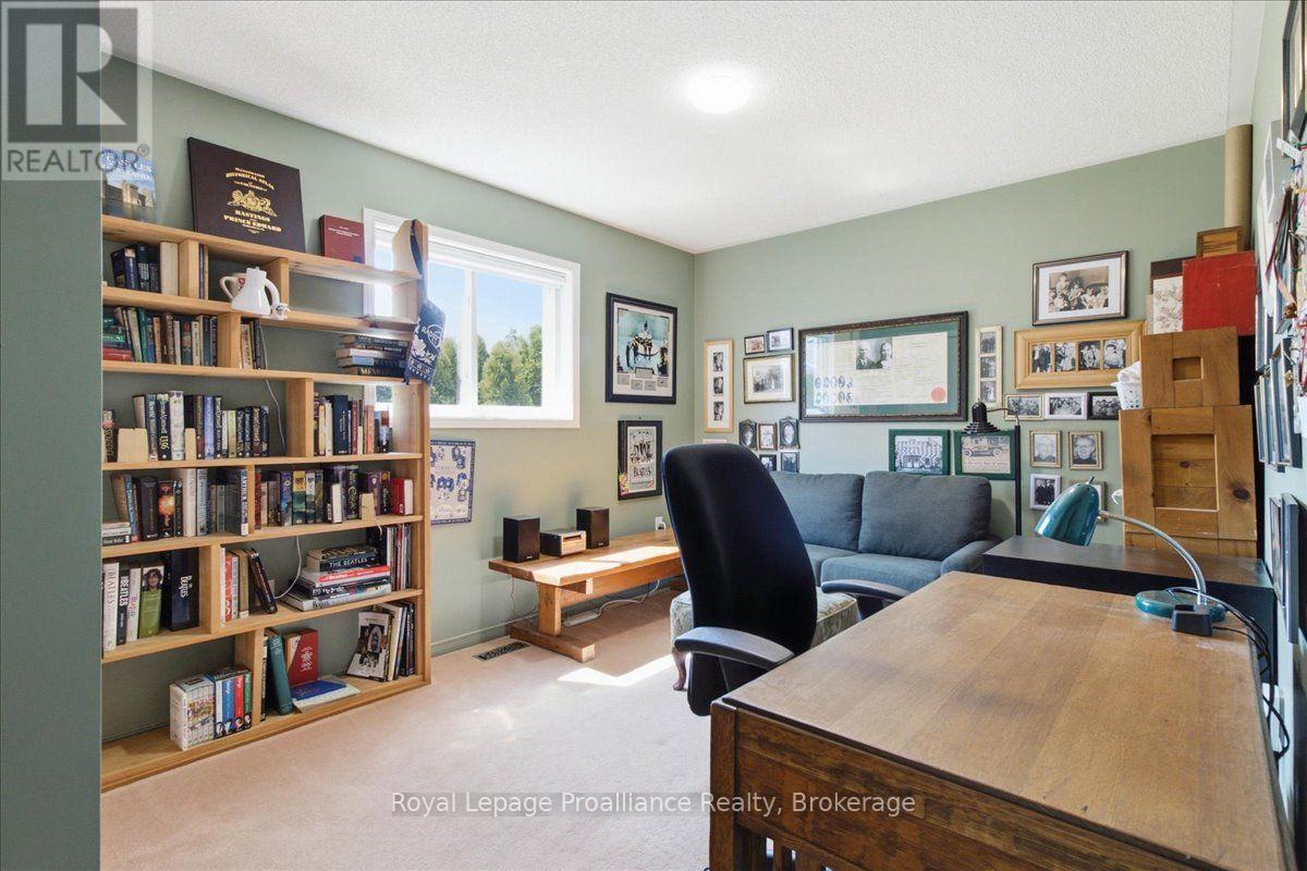12 Reynolds Place, Prince Edward County, Ontario  K0K 3L0 - Photo 17 - X13549410