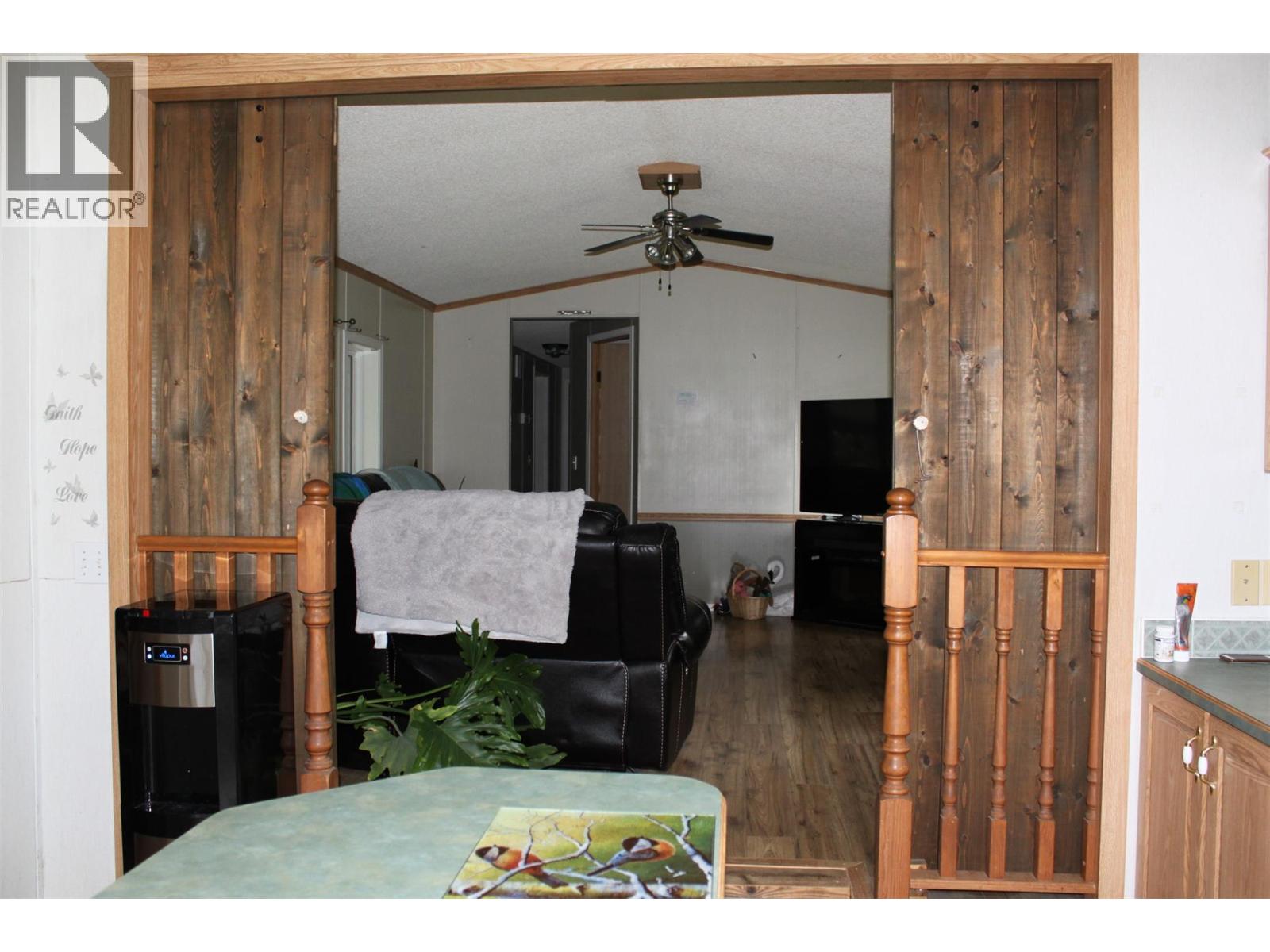 574 Mccormack Road, Burton, British Columbia  V0G 1R0 - Photo 4 - 10393094