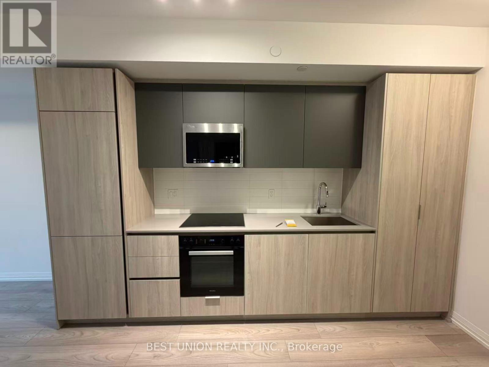 605 - 400 King Street, Toronto, Ontario  M5V 1K2 - Photo 4 - C13549352