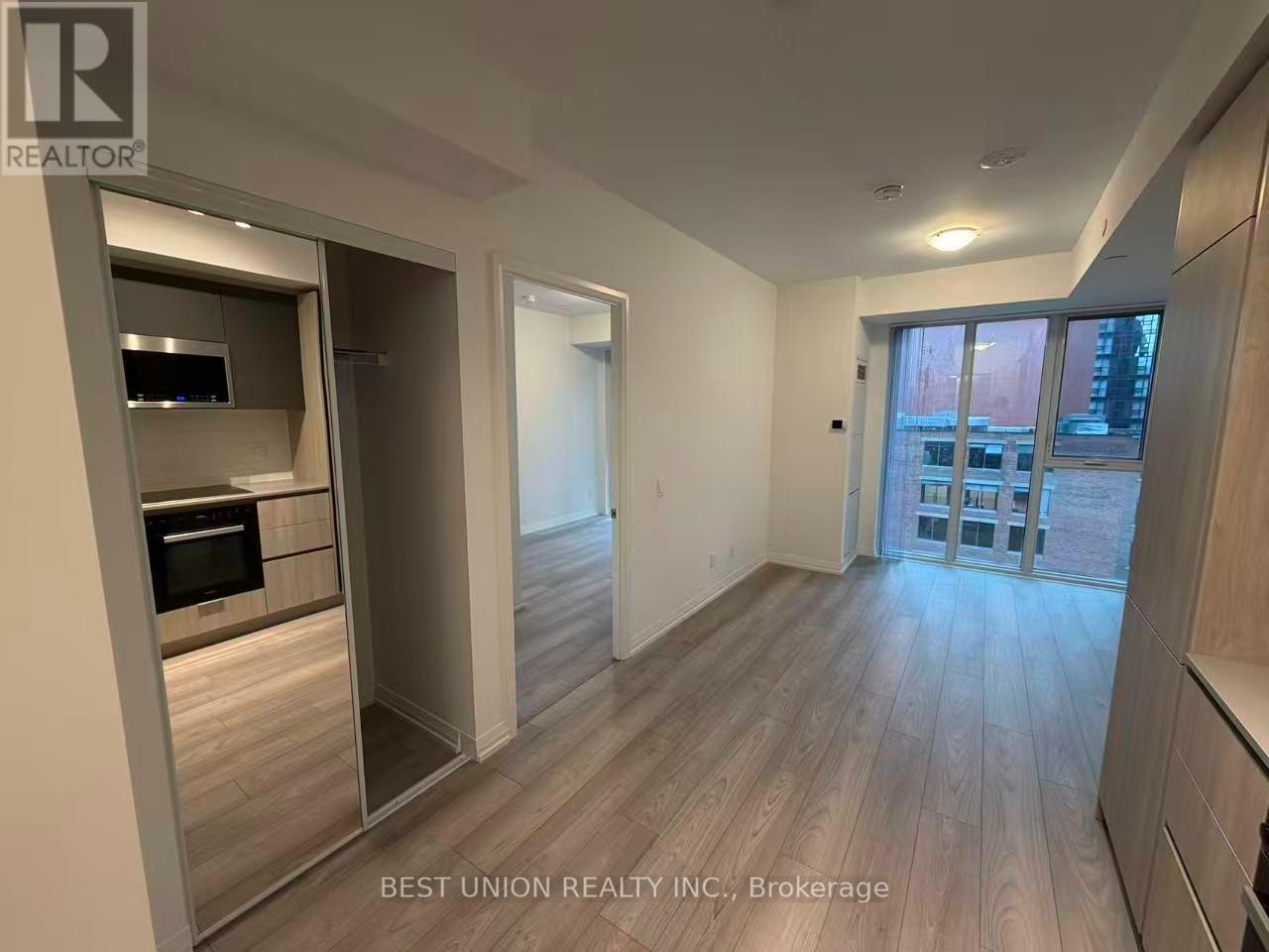 605 - 400 King Street, Toronto, Ontario  M5V 1K2 - Photo 6 - C13549352