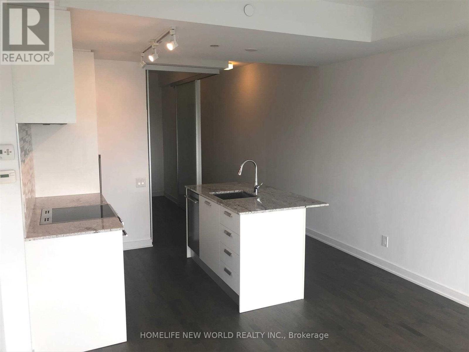1313 - 57 St Joseph Street, Toronto, Ontario  M5S 0C5 - Photo 4 - C13549356
