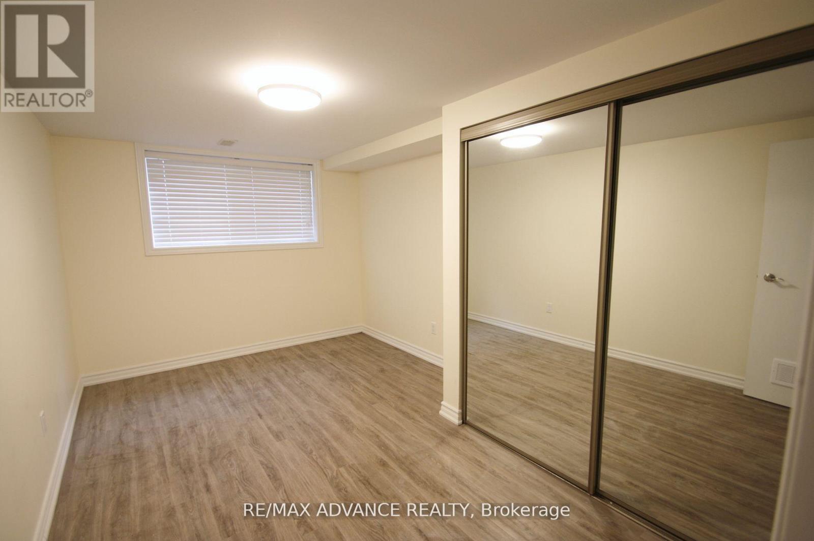 Lower - 33 Carluke Crescent, Toronto, Ontario M2L 2H7 - Photo 11 - C13549374