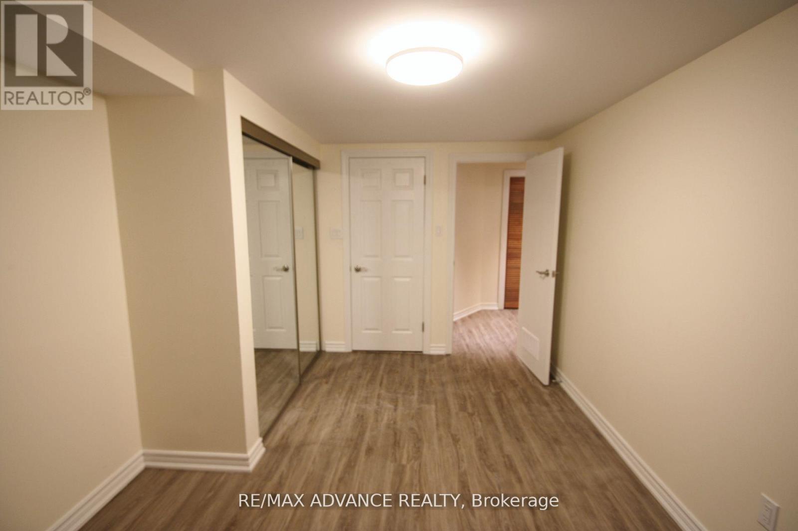 Lower - 33 Carluke Crescent, Toronto, Ontario M2L 2H7 - Photo 15 - C13549374
