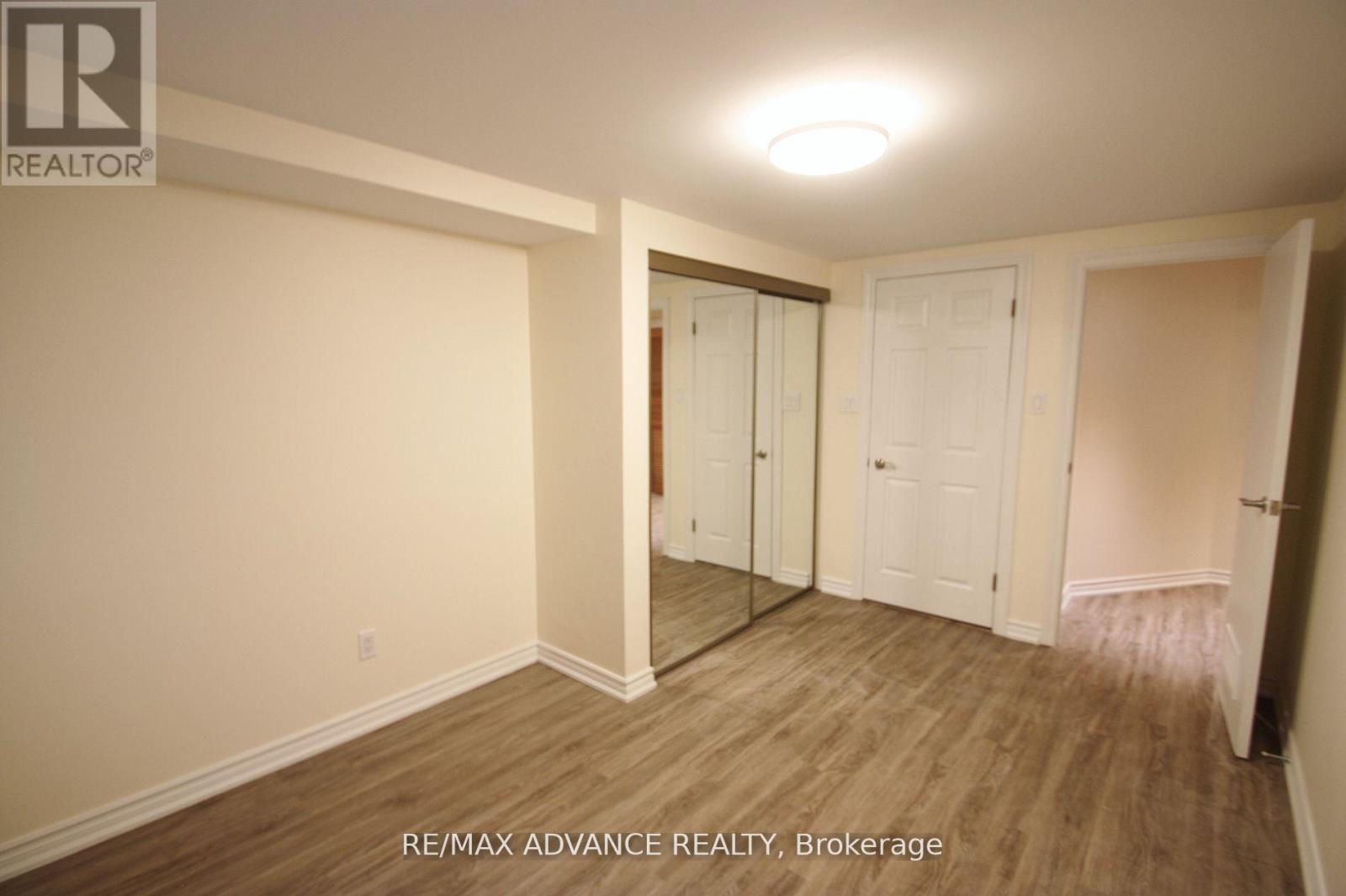 Lower - 33 Carluke Crescent, Toronto, Ontario M2L 2H7 - Photo 16 - C13549374