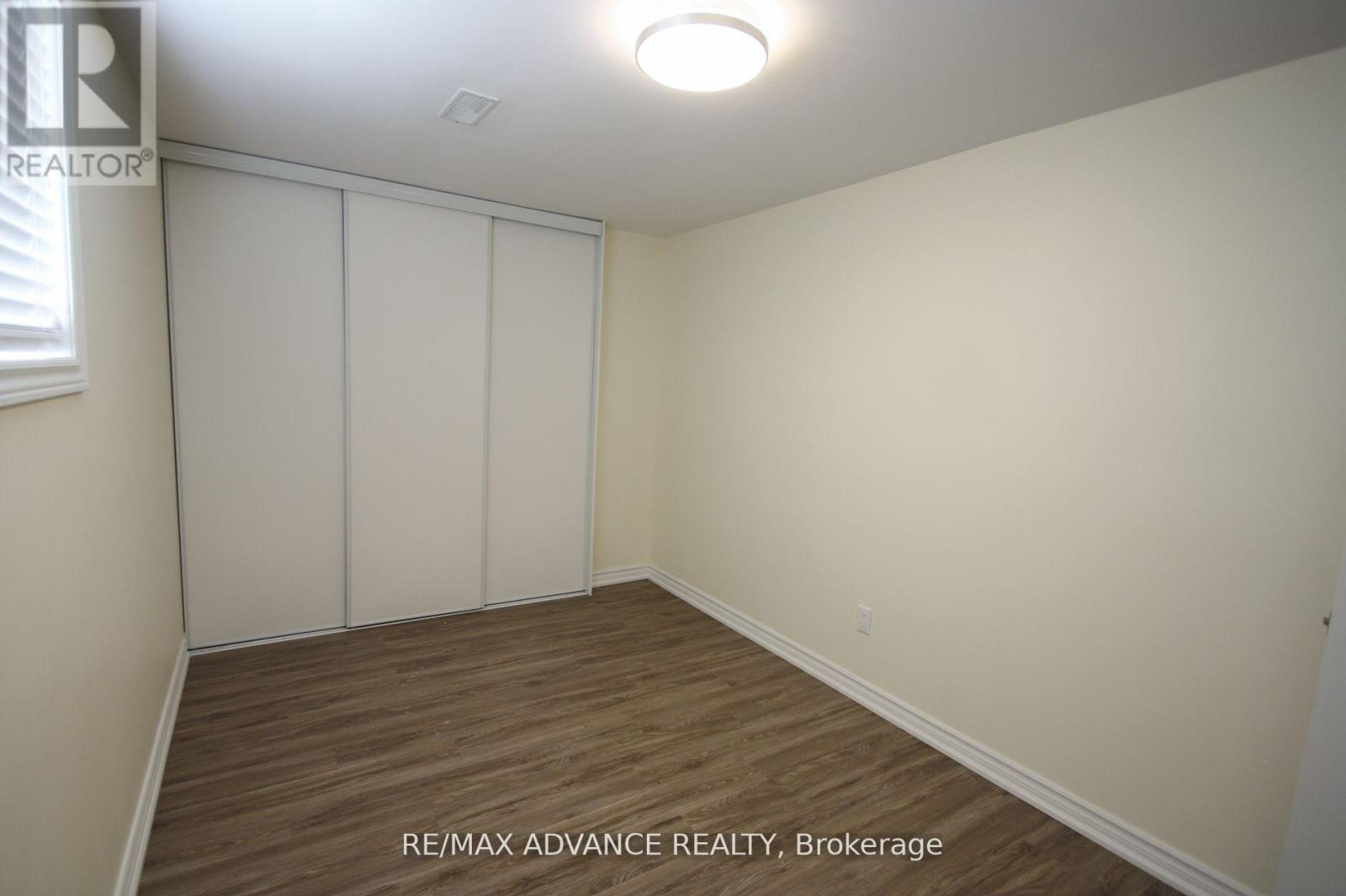 Lower - 33 Carluke Crescent, Toronto, Ontario M2L 2H7 - Photo 21 - C13549374