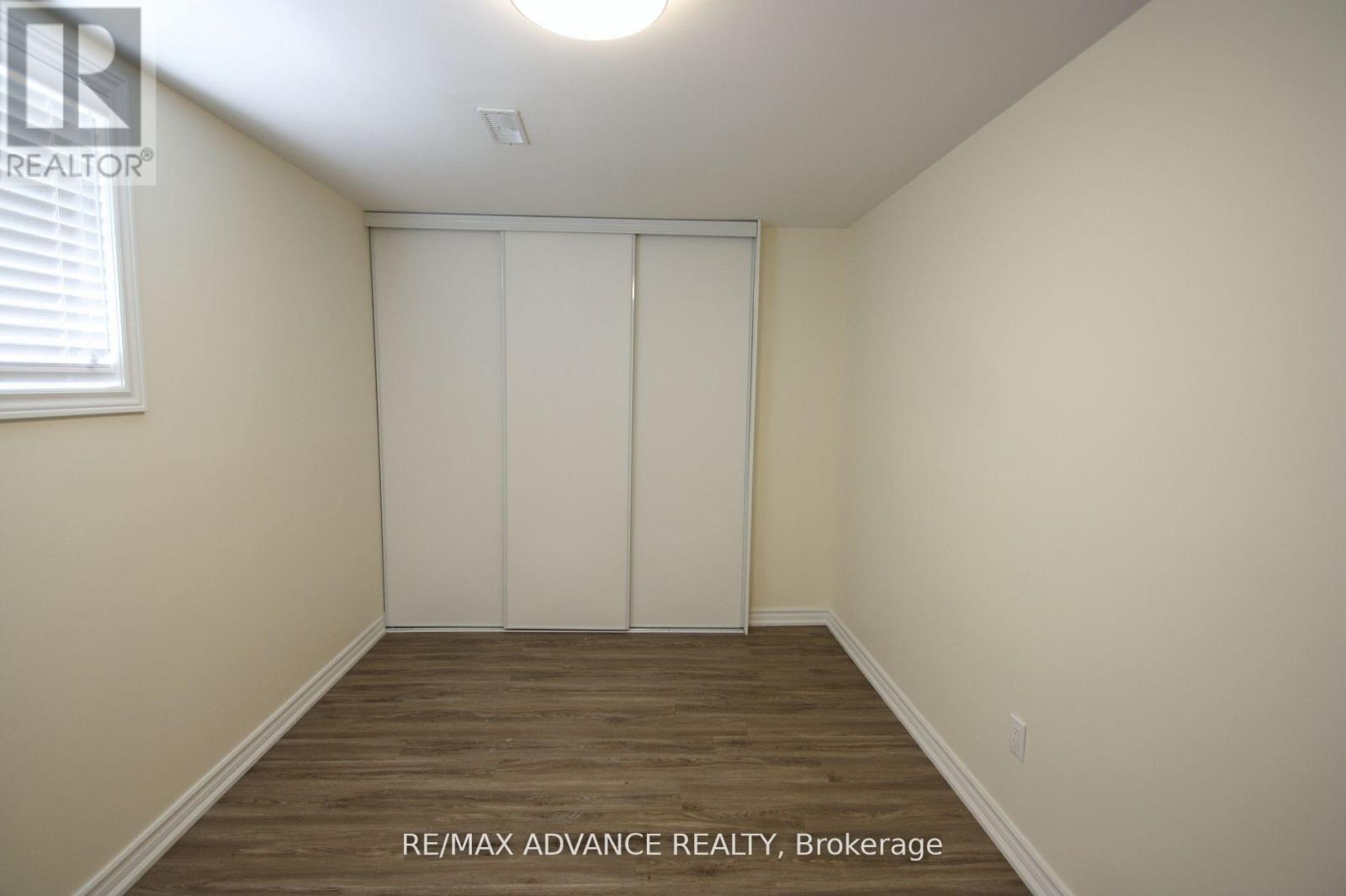 Lower - 33 Carluke Crescent, Toronto, Ontario M2L 2H7 - Photo 24 - C13549374