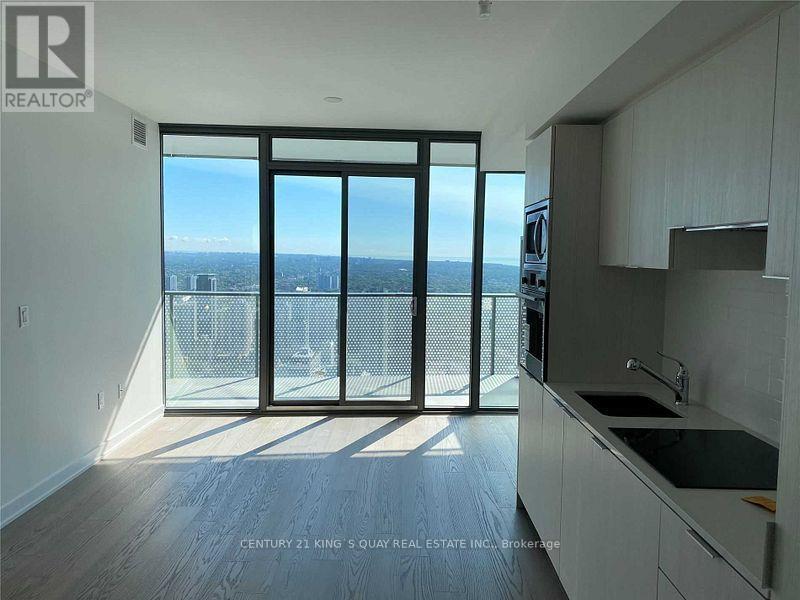 5701 - 11 Wellesley Street W, Toronto, Ontario M4Y 0G4 - Photo 7 - C13549432