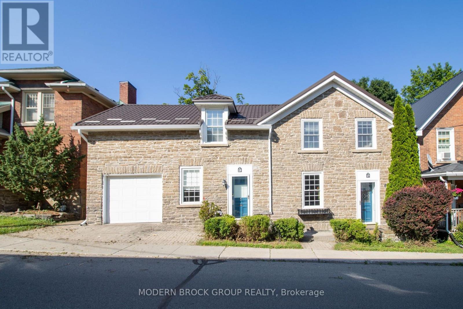 17/19 Ormond Street, Brockville, Ontario