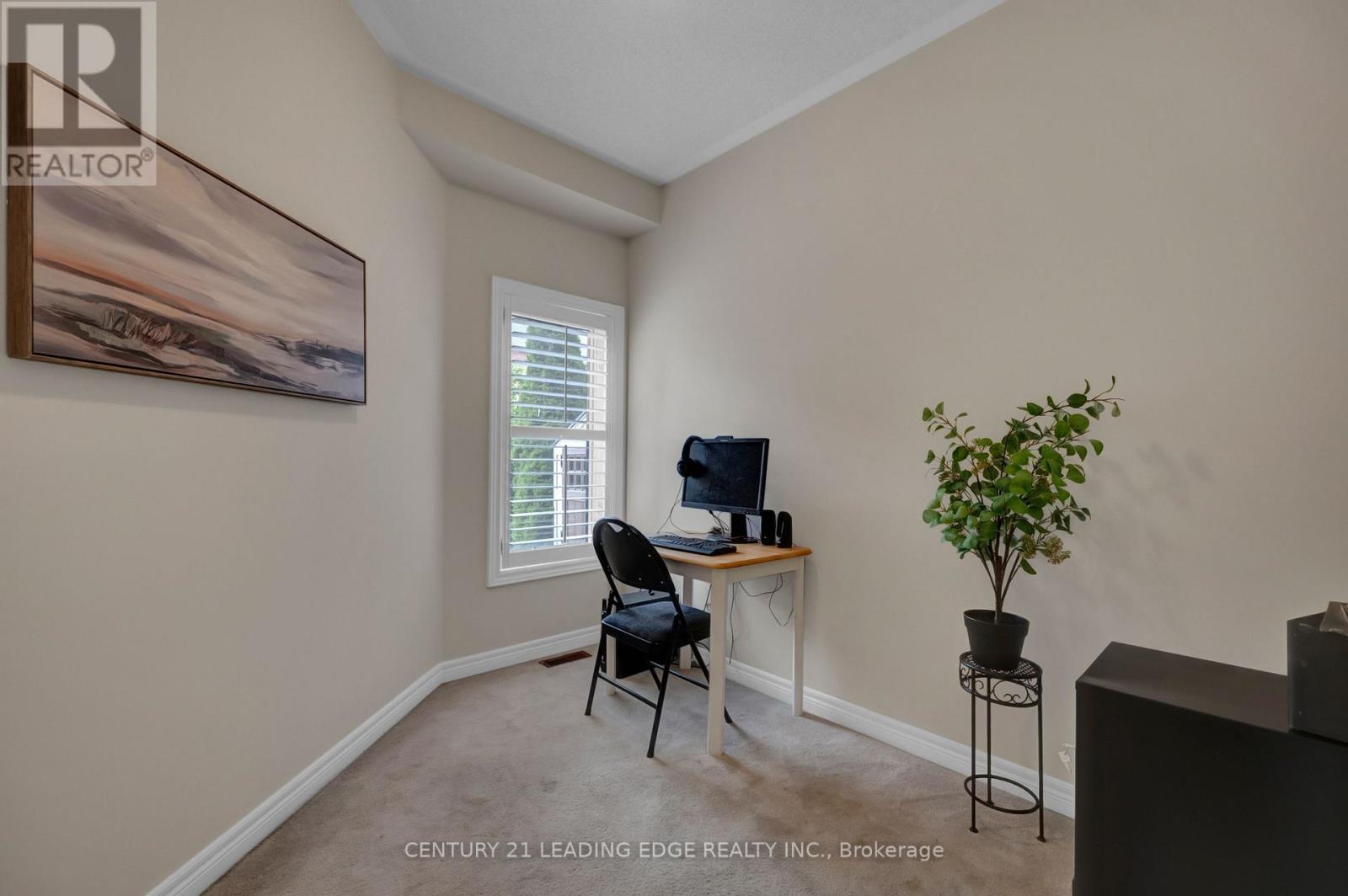 319 Mapleview Court, Pickering, Ontario  L1X 2X3 - Photo 20 - E13549316