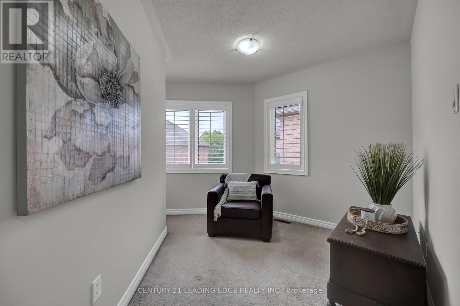 319 Mapleview Court, Pickering, Ontario  L1X 2X3 - Photo 36 - E13549316