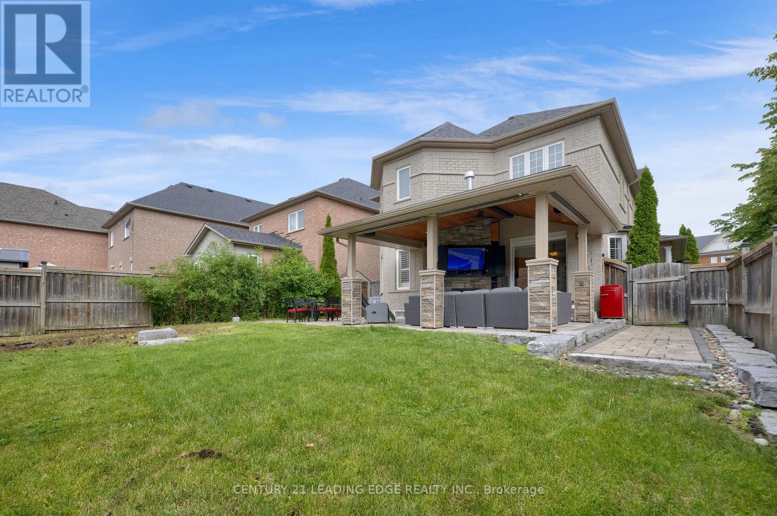 319 Mapleview Court, Pickering, Ontario  L1X 2X3 - Photo 50 - E13549316