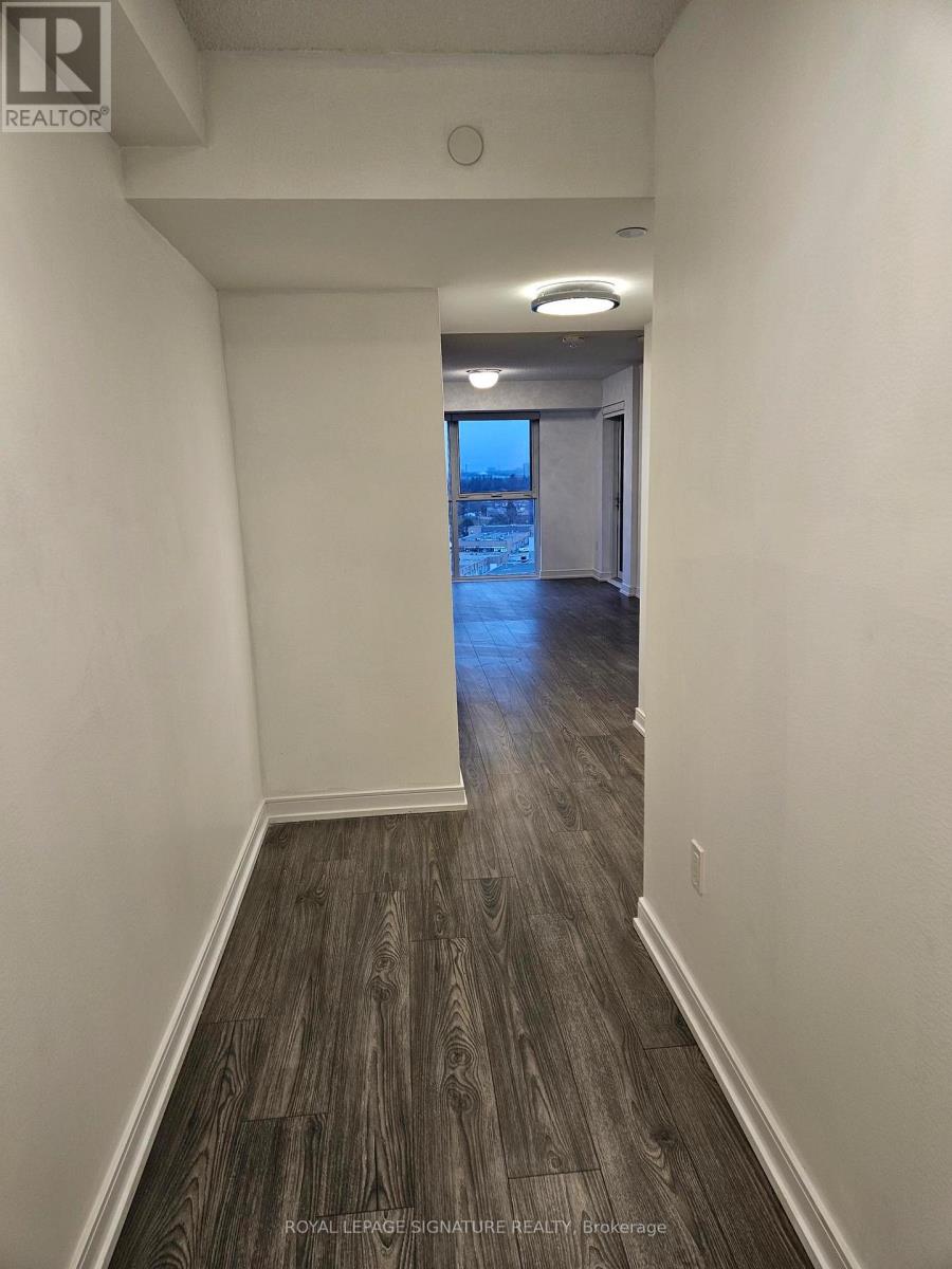 1301 - 225 Village Green Square, Toronto, Ontario M1S 0L7 - Photo 2 - E13549396
