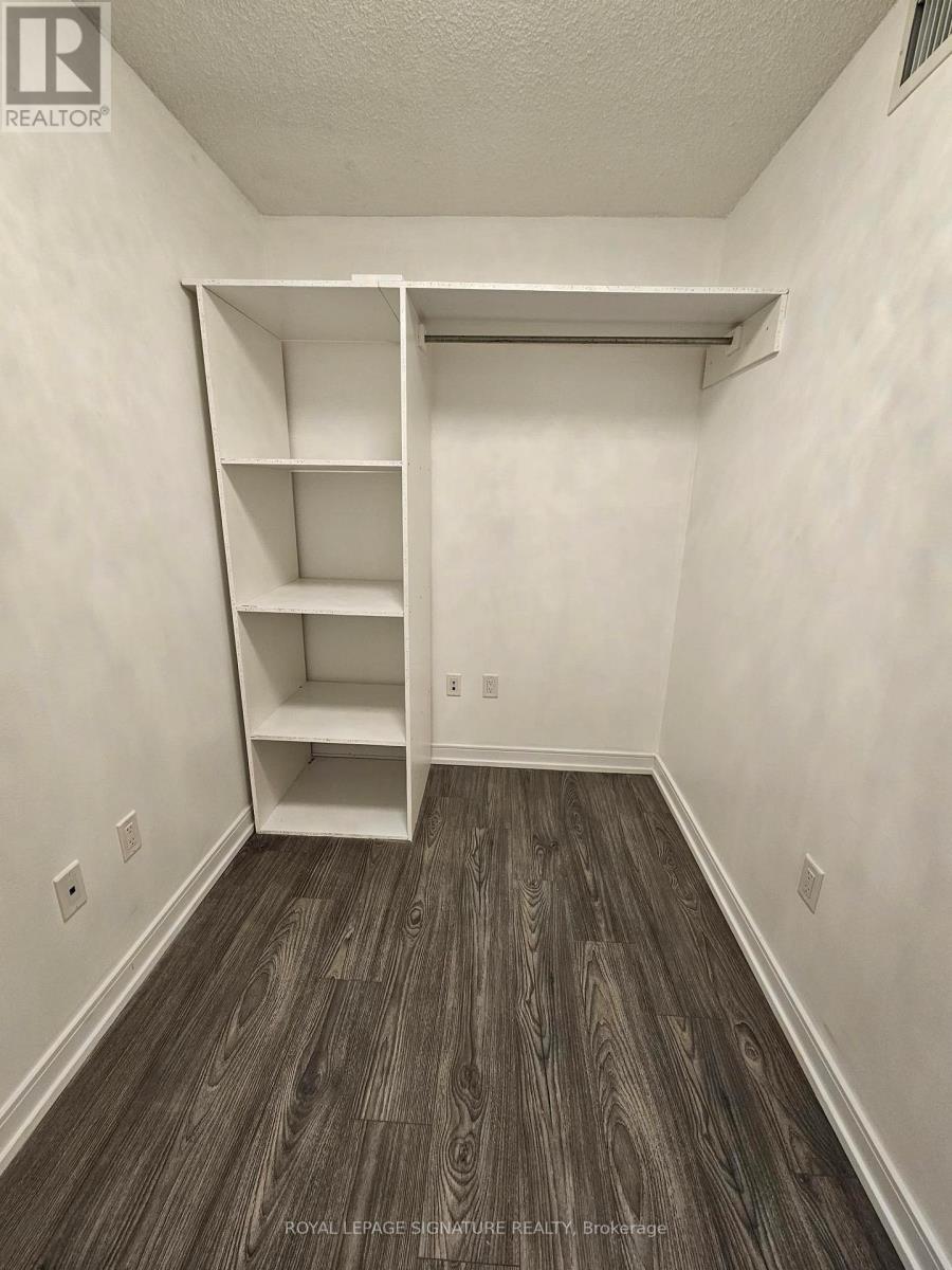 1301 - 225 Village Green Square, Toronto, Ontario M1S 0L7 - Photo 5 - E13549396
