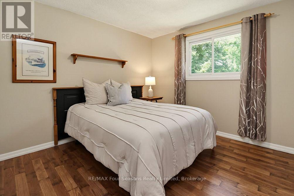 1 Elgin Street, Clearview (New Lowell), Ontario  L0M 1N0 - Photo 12 - S13549392