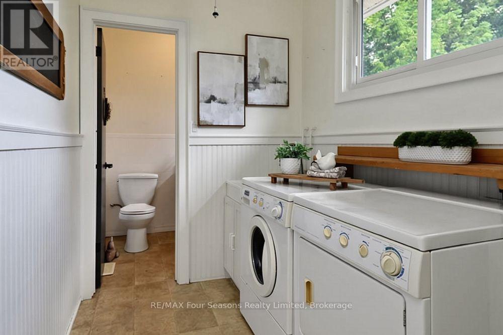 1 Elgin Street, Clearview (New Lowell), Ontario  L0M 1N0 - Photo 17 - S13549392