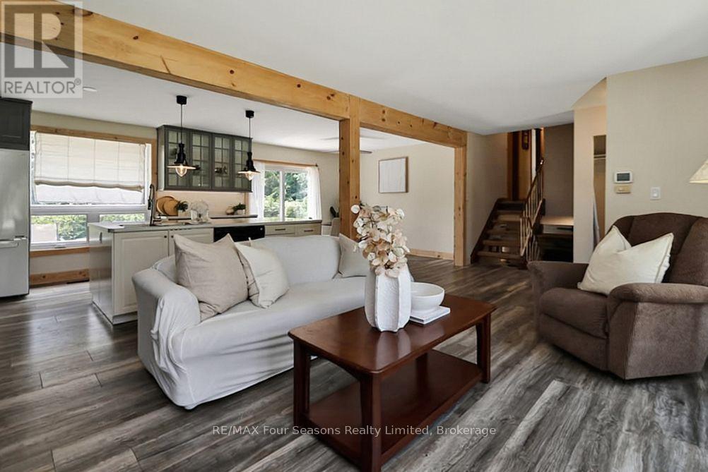 1 Elgin Street, Clearview (New Lowell), Ontario  L0M 1N0 - Photo 34 - S13549392