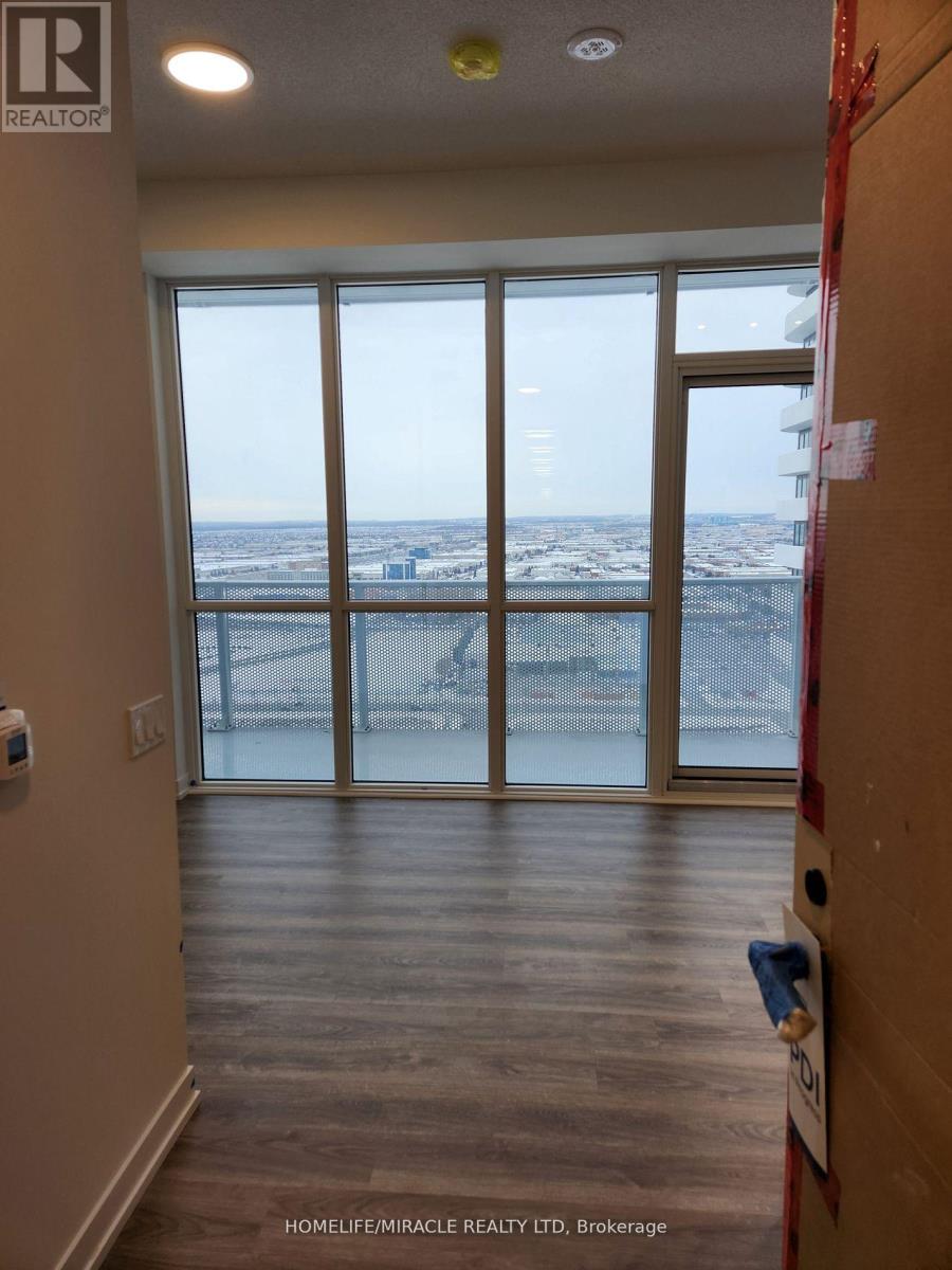 3212 - 195 Commerce Street, Vaughan, Ontario L4K 0P9 - Photo 2 - N13549366