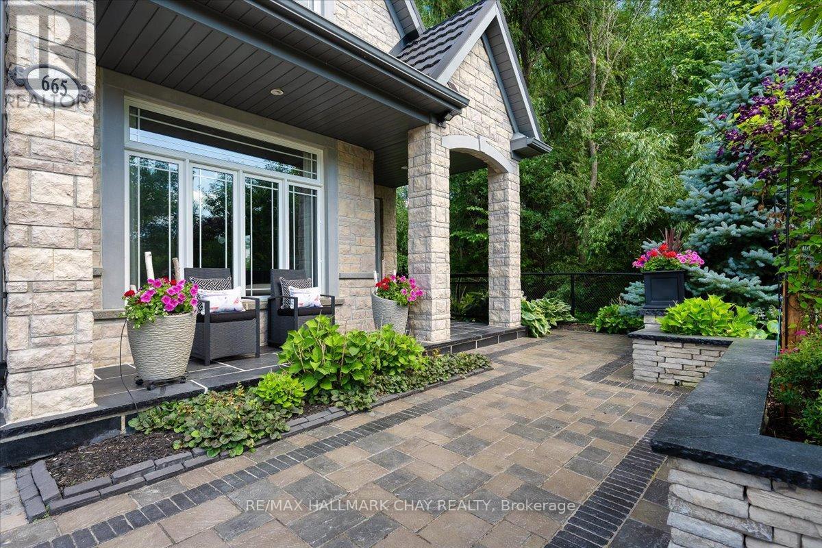 665 Park Road, Innisfil, Ontario  L9S 2E1 - Photo 4 - N13549390