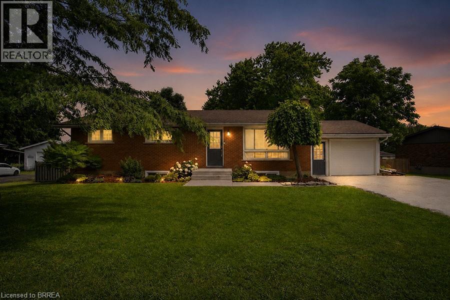 41 Pinehill Drive, Brantford, Ontario  N3T 0L1 - Photo 2 - 40846852