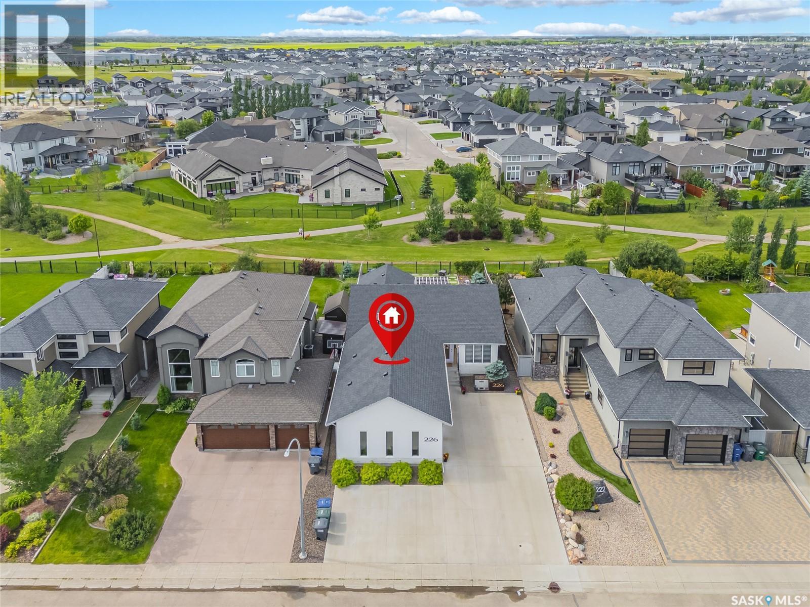 226 Werschner Crescent, Saskatoon, Saskatchewan  S7V 0C9 - Photo 3 - SK042066