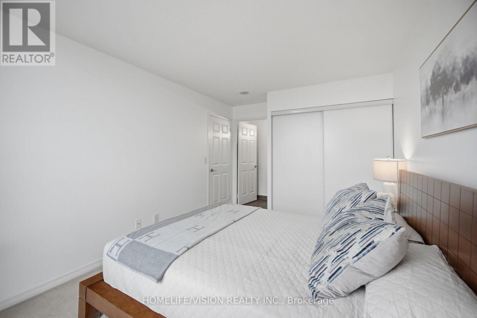1007 - 3 Michael Power Place, Toronto, Ontario  M9A 0A2 - Photo 18 - W13549402