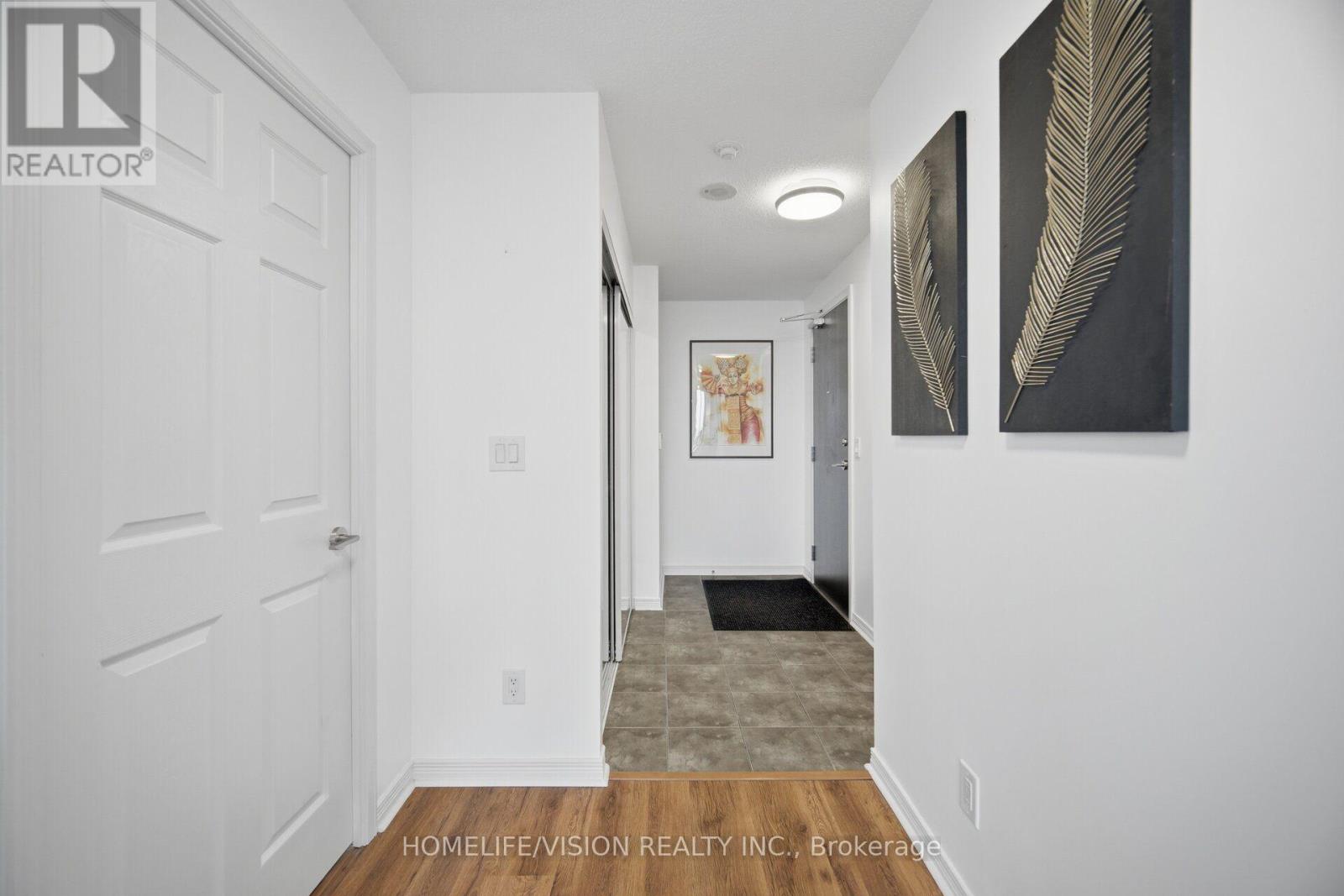1007 - 3 Michael Power Place, Toronto, Ontario  M9A 0A2 - Photo 7 - W13549402