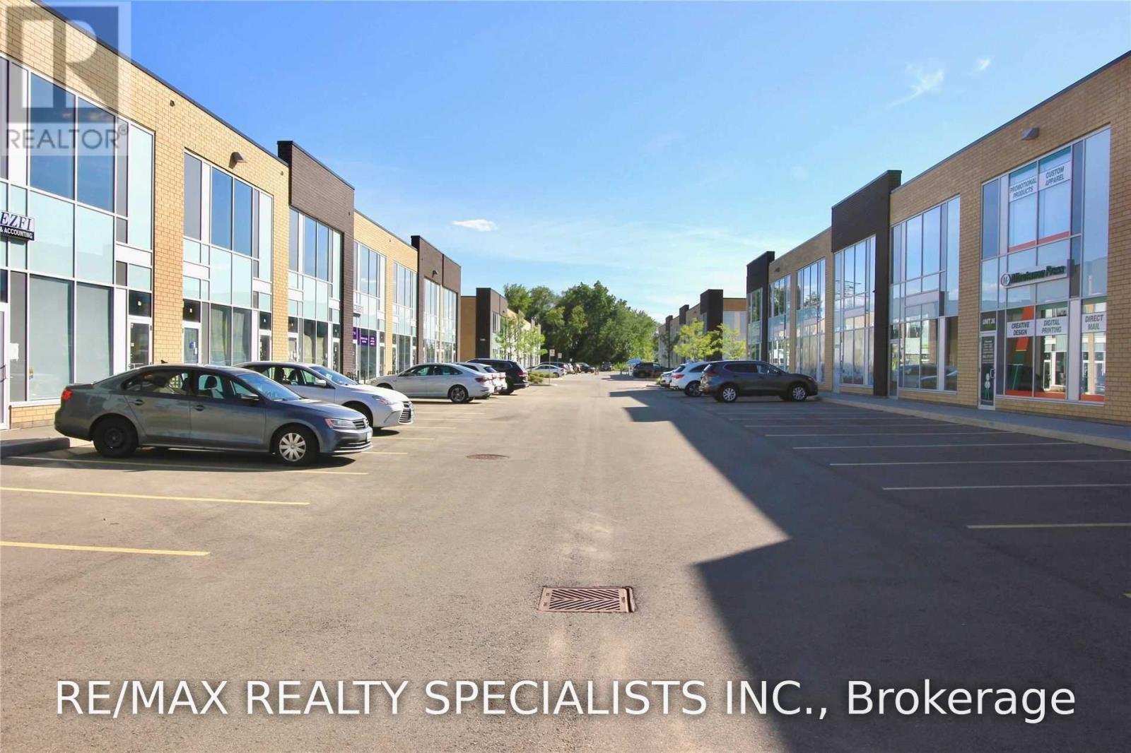 14a - 1235 Queensway Avenue E, Mississauga, Ontario  L4Y 0G4 - Photo 2 - W13549416