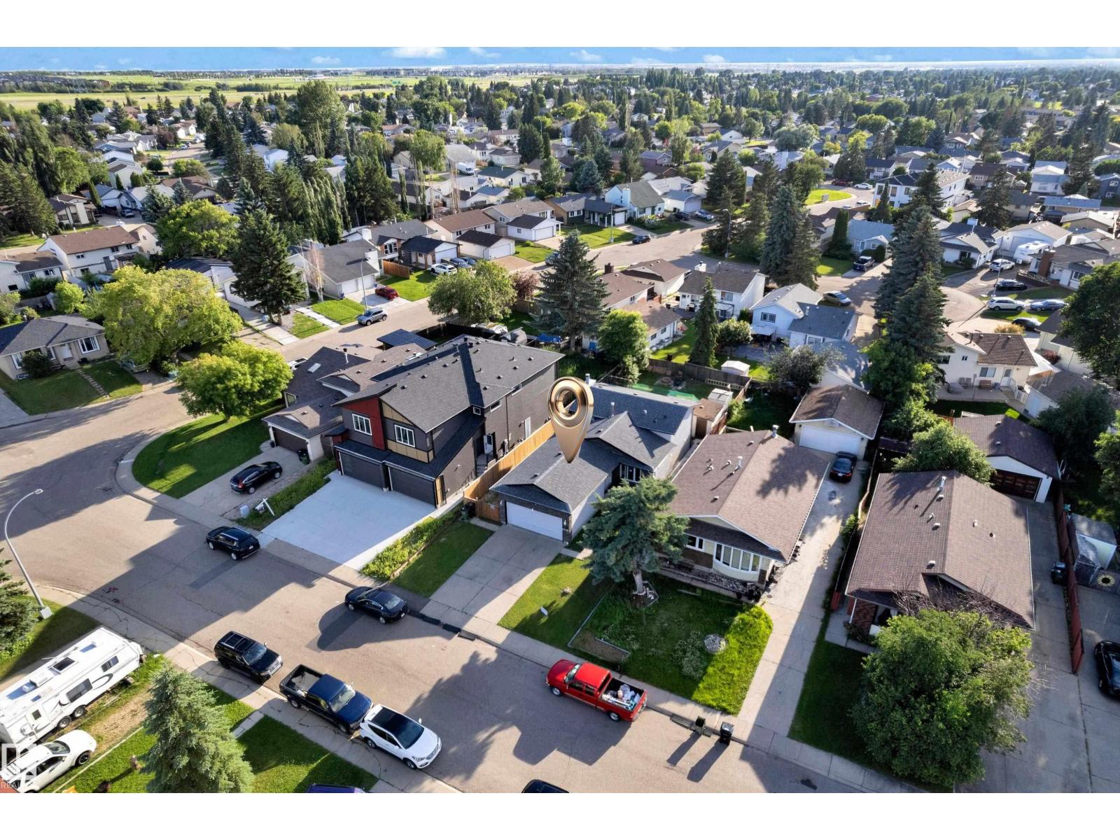 1316 35 ST NW, Edmonton, Alberta