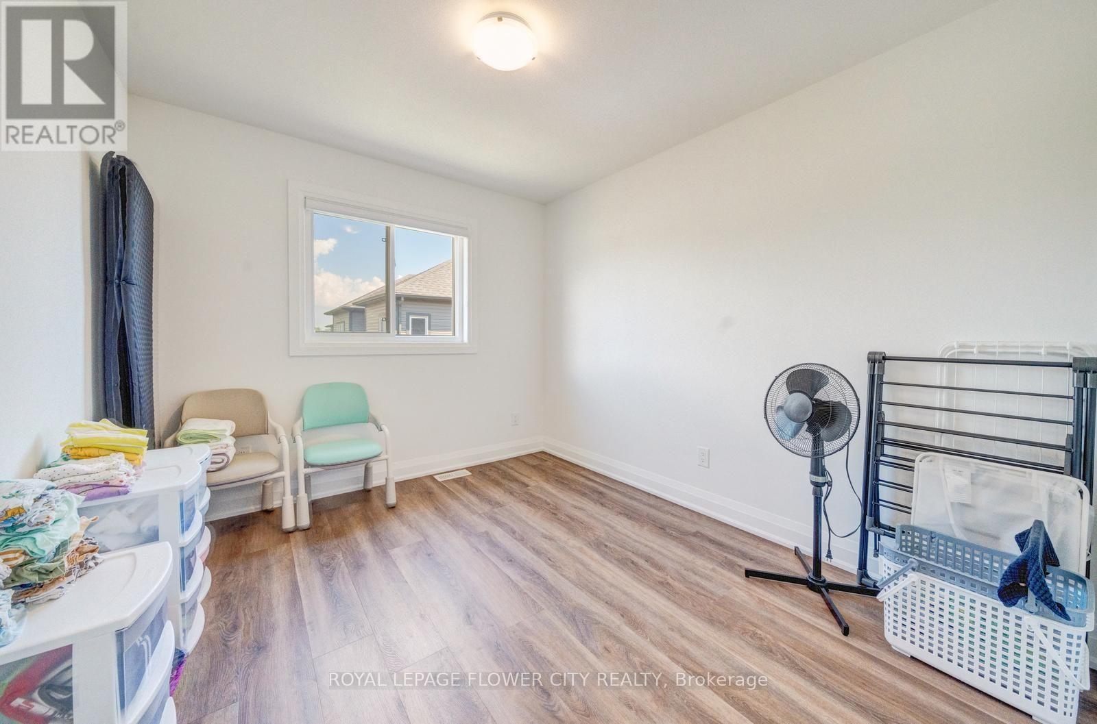 20 Sycamore Street, Welland, Ontario  L3C 0H8 - Photo 20 - X13546694