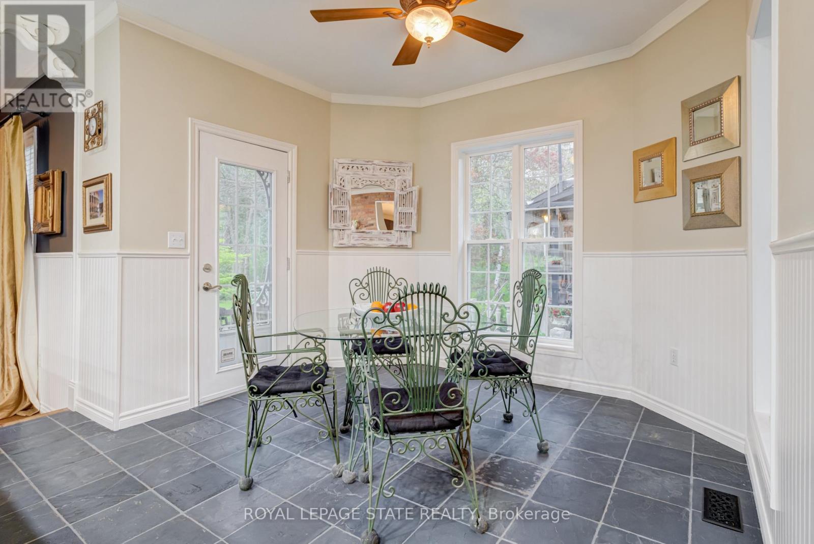 1097 Mineral Springs Road, Hamilton, Ontario  L9H 5E3 - Photo 16 - X13549422