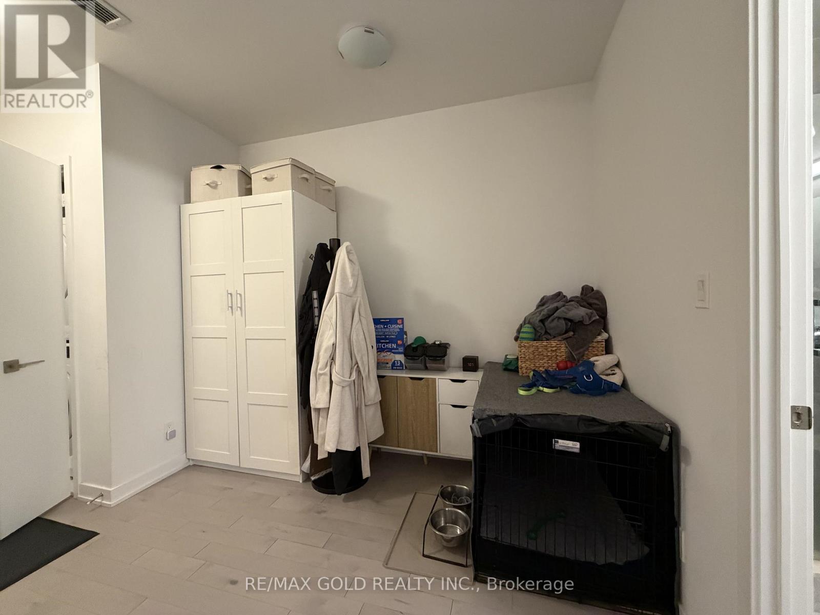 403 - 30 Ordnance Street, Toronto, Ontario M6K 0C8 - Photo 2 - C13531456