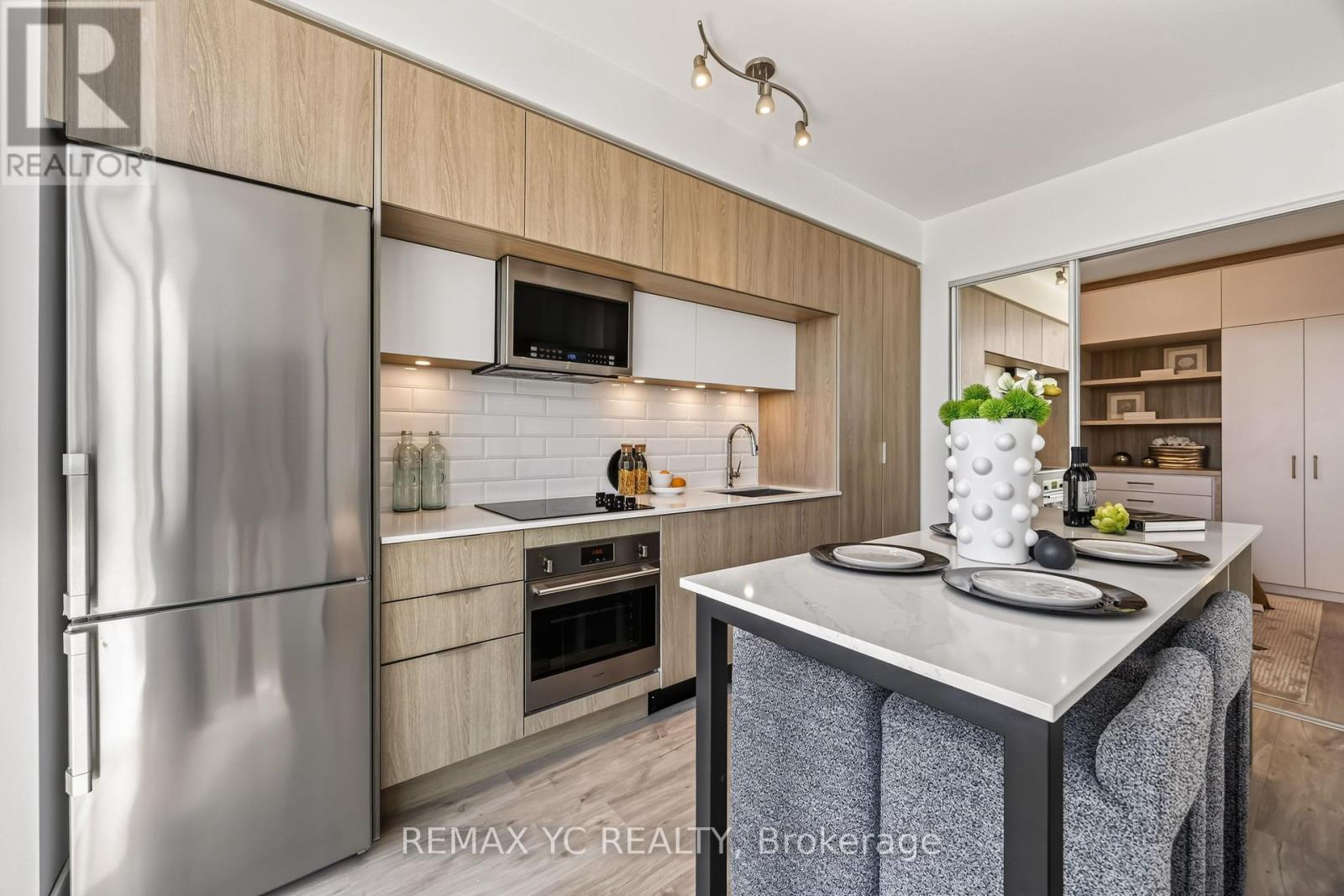 801 - 1 Belsize Drive, Toronto, Ontario M4S 0B9 - Photo 7 - C13549368