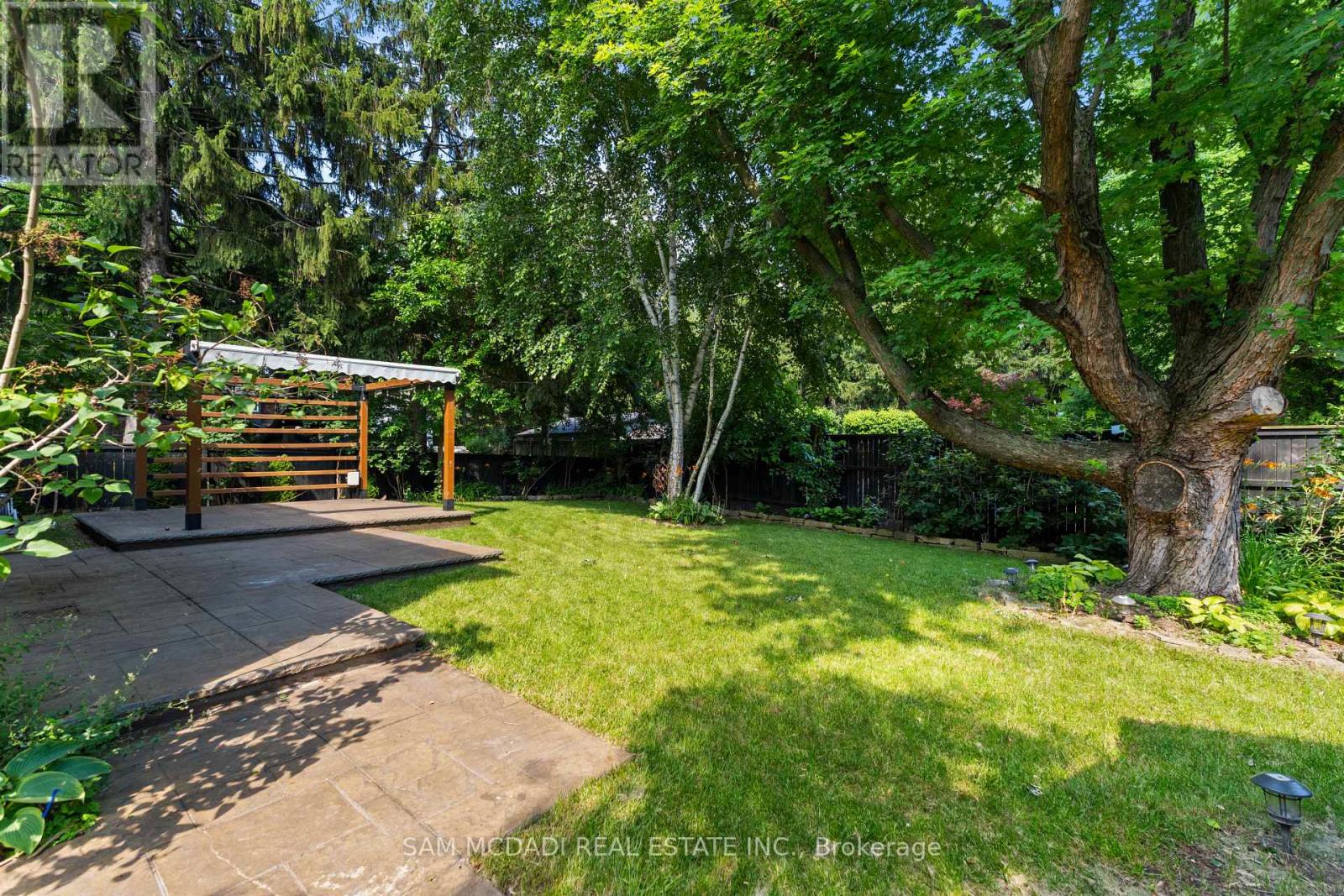 3168 Lakeshore Road W, Oakville, Ontario L6L 1J6 - Photo 48 - W12839440