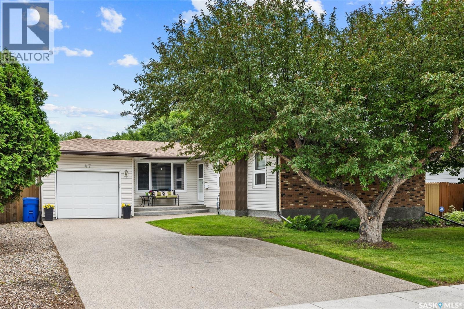 47 Green Meadow ROAD, Regina