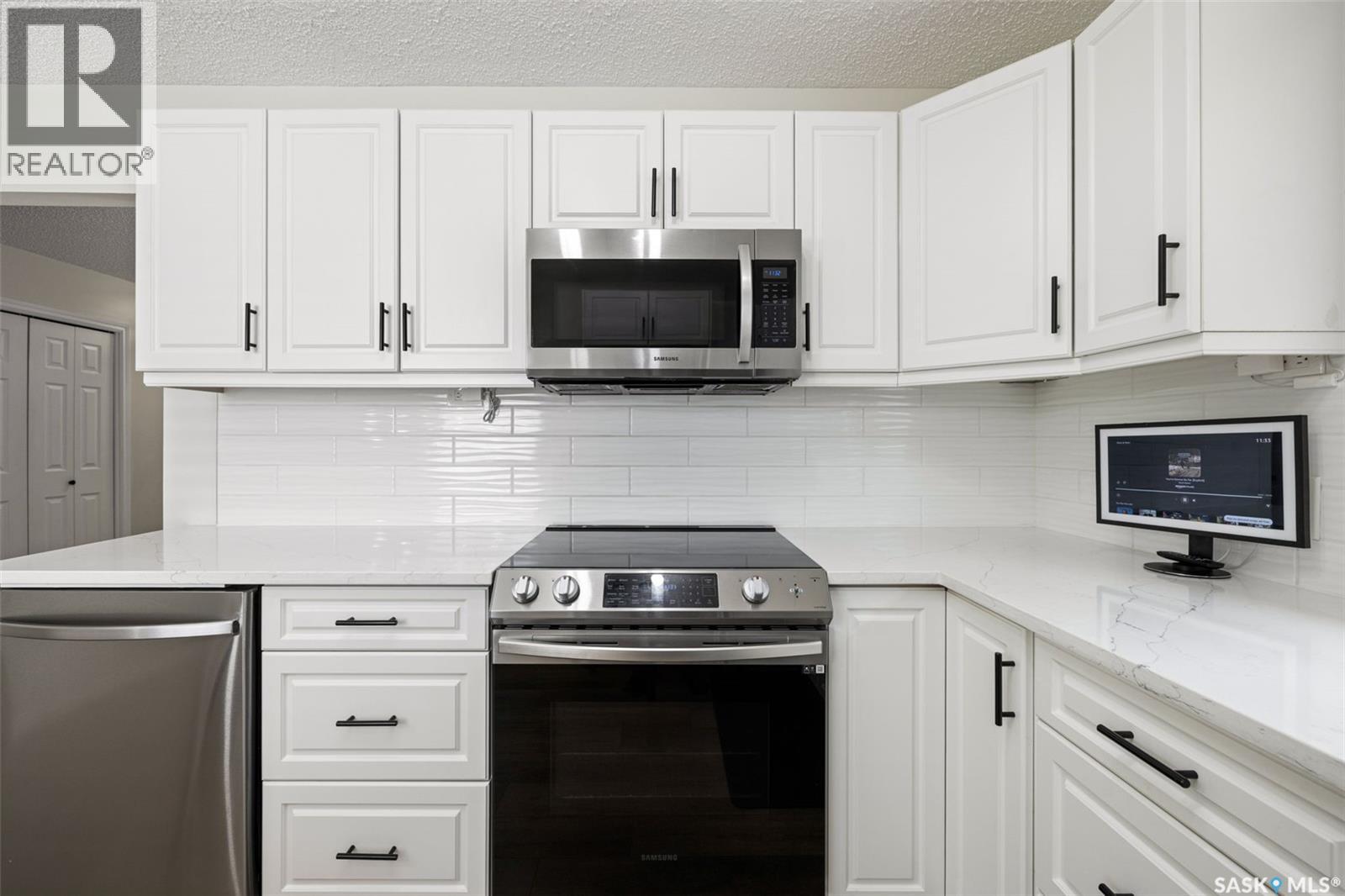 47 Green Meadow Road, Regina, Saskatchewan  S4V 0A6 - Photo 8 - SK042179
