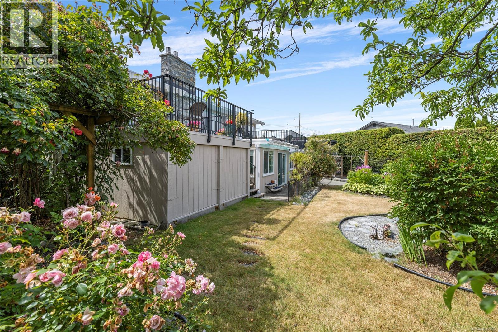 10843 Grandview Rd, Saltair, British Columbia  V9G 1Z7 - Photo 60 - 1042890