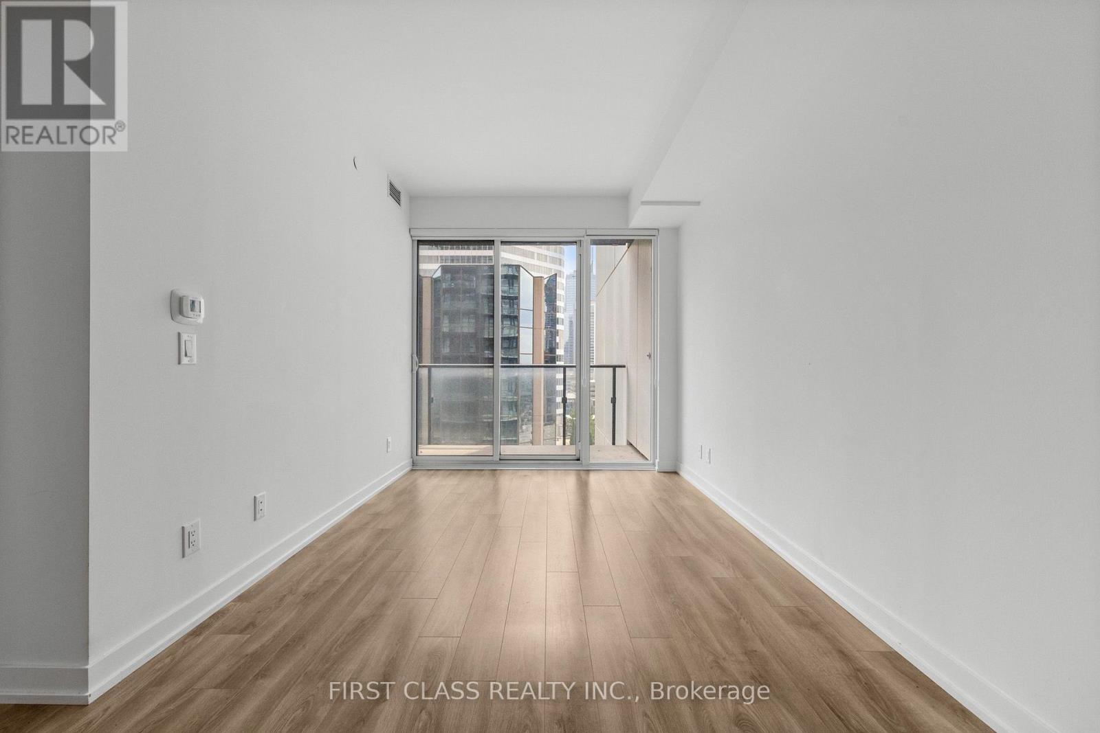 1309 - 20 Edward Street, Toronto, Ontario M5G 1C9 - Photo 10 - C13535796