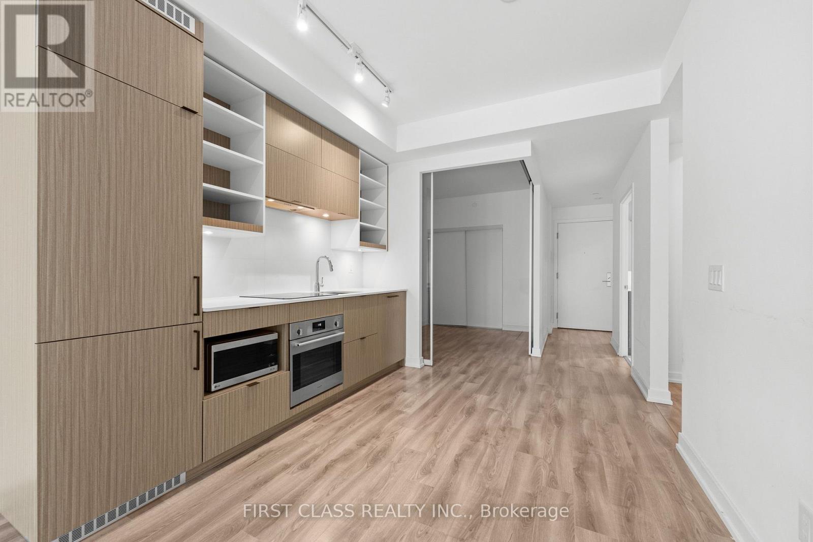 1309 - 20 Edward Street, Toronto, Ontario M5G 1C9 - Photo 5 - C13535796