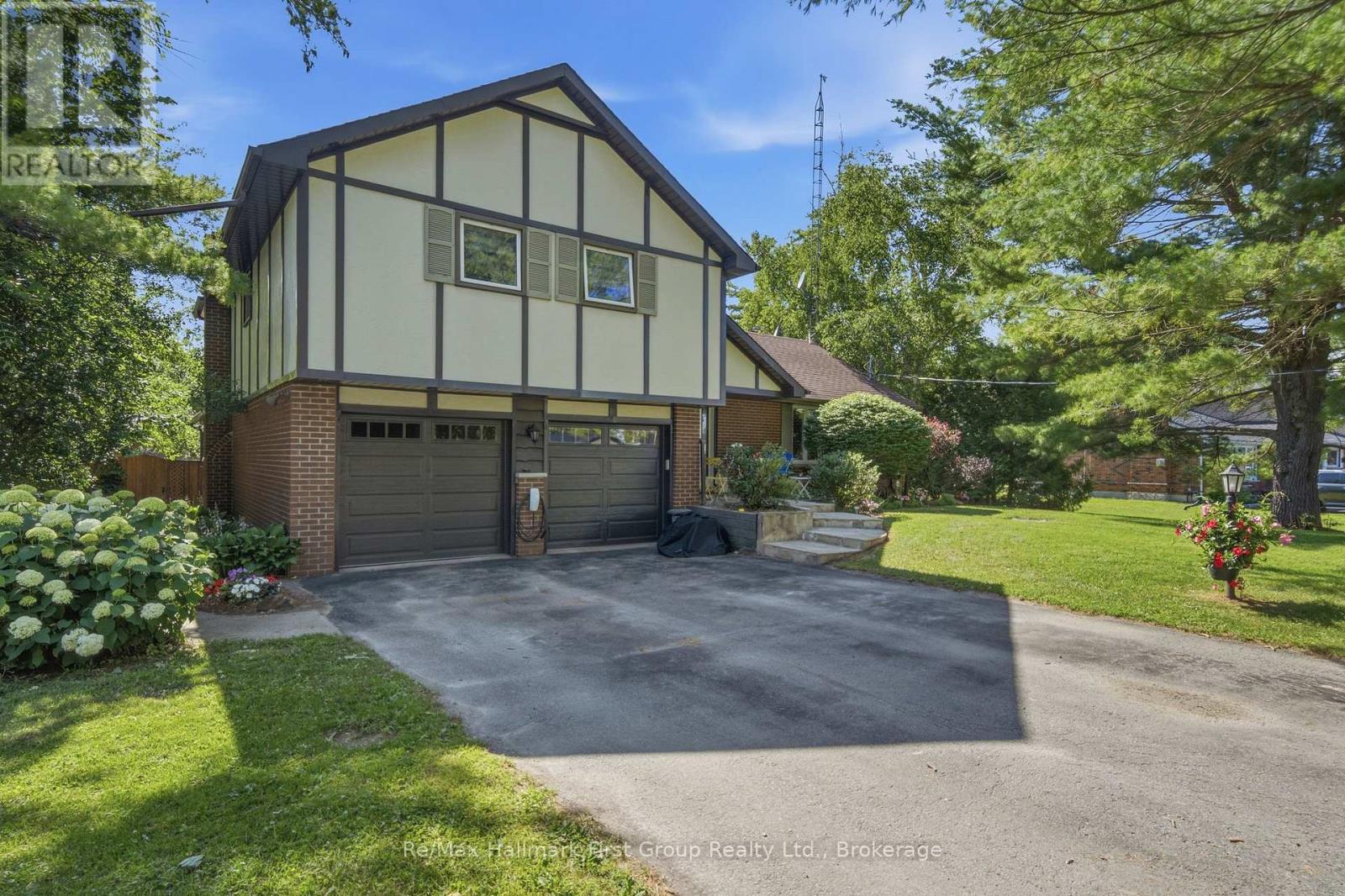 2772 Division Street N, Hamilton Township, Ontario  K9A 4J7 - Photo 1 - X13549652