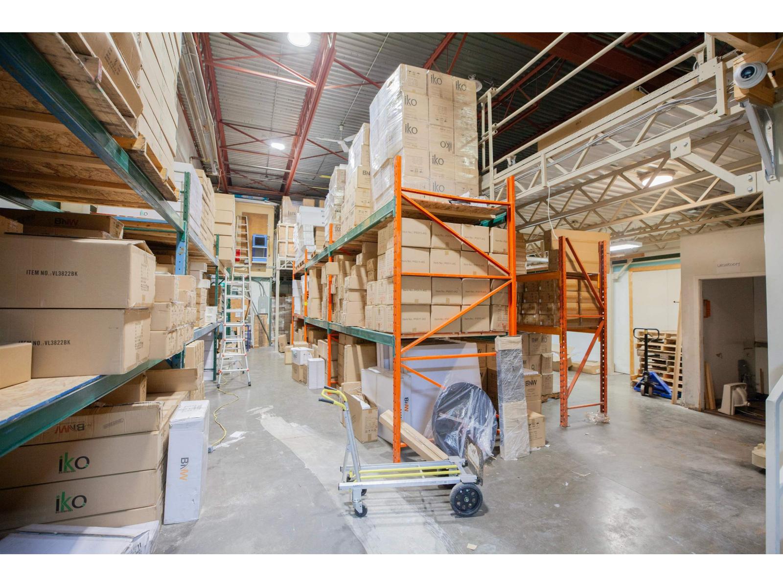 Listing image 12
