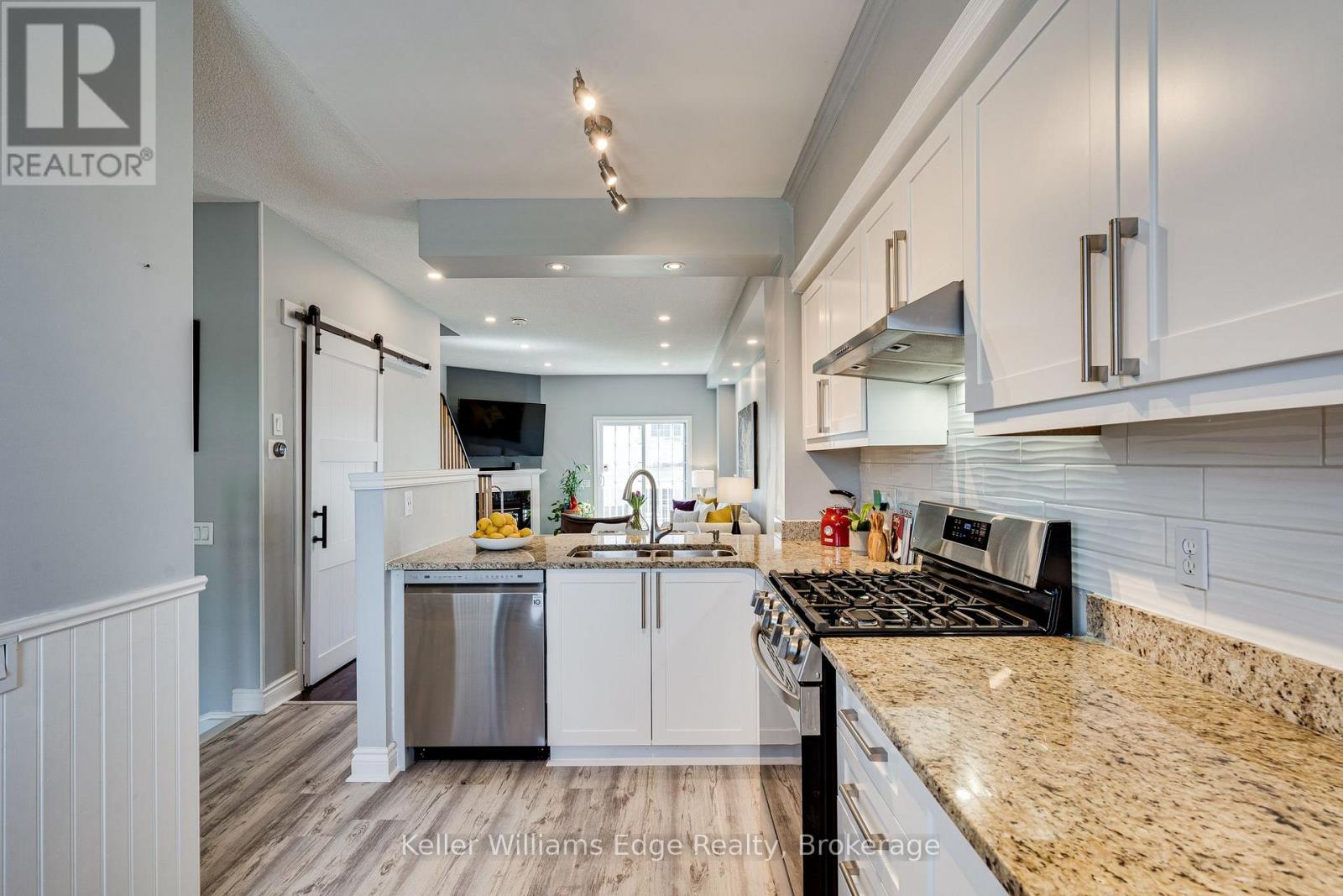 8 - 5080 Fairview Street, Burlington, Ontario  L7L 7E9 - Photo 8 - W13549528