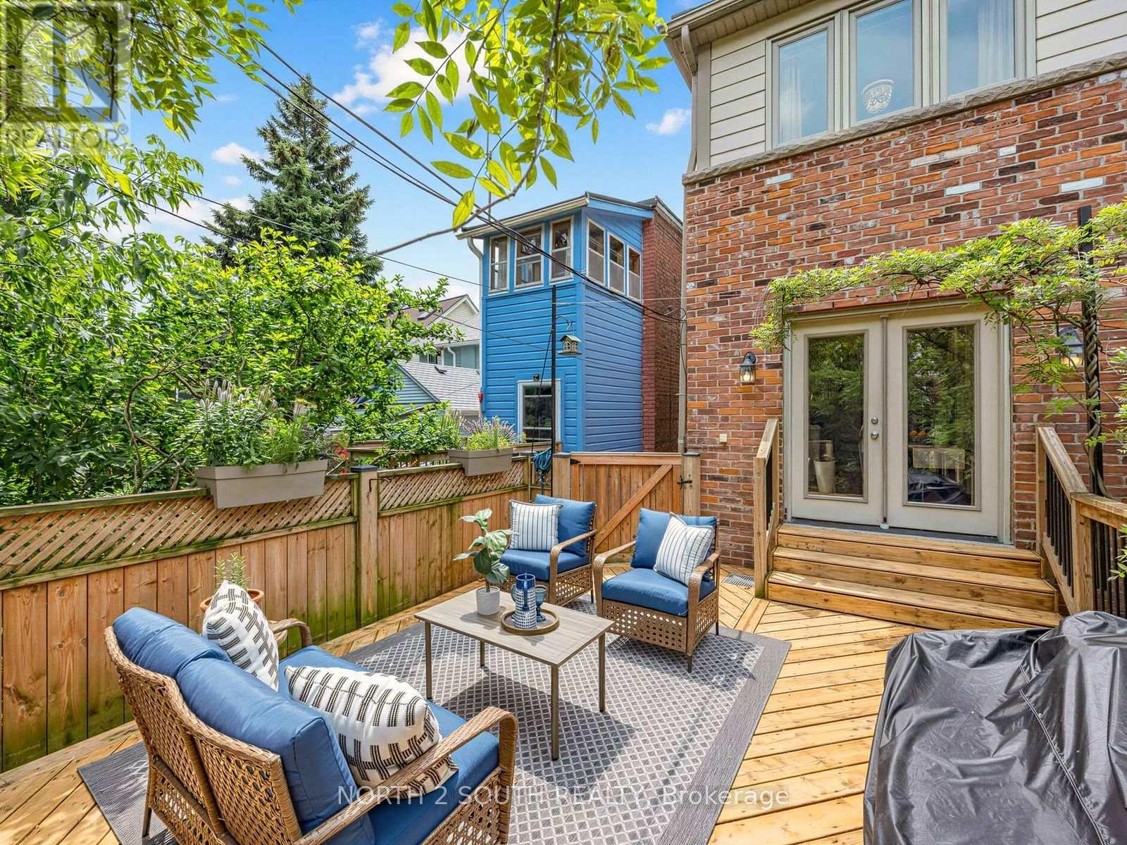 47 Bellefair Avenue, Toronto, Ontario  M4L 3T7 - Photo 47 - E13548692