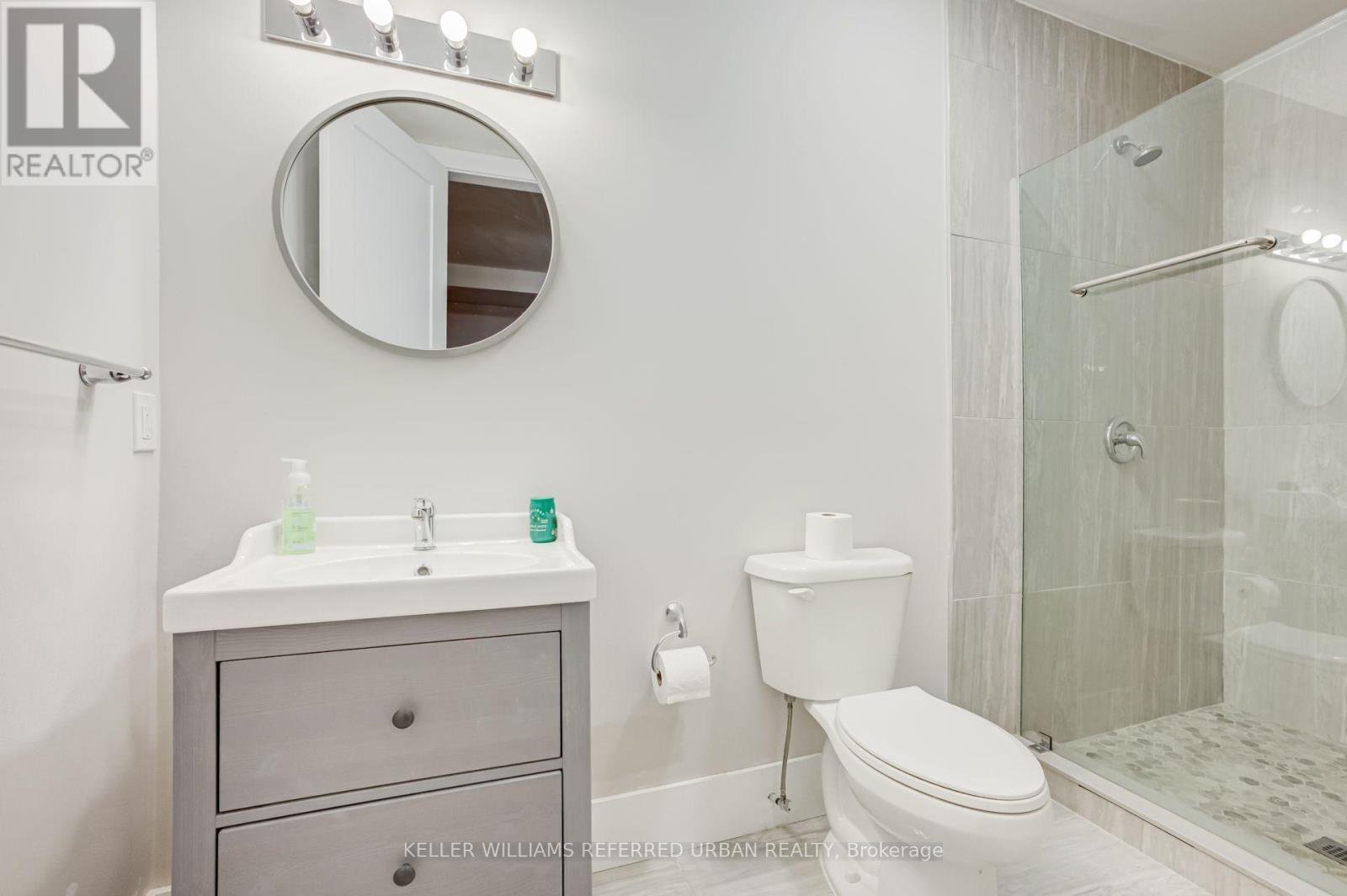57 Ambleside Avenue, Toronto, Ontario  M8Z 2H8 - Photo 47 - W13543286