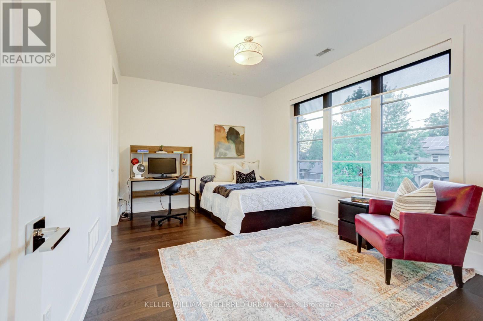 57 Ambleside Avenue, Toronto, Ontario  M8Z 2H8 - Photo 32 - W13543286