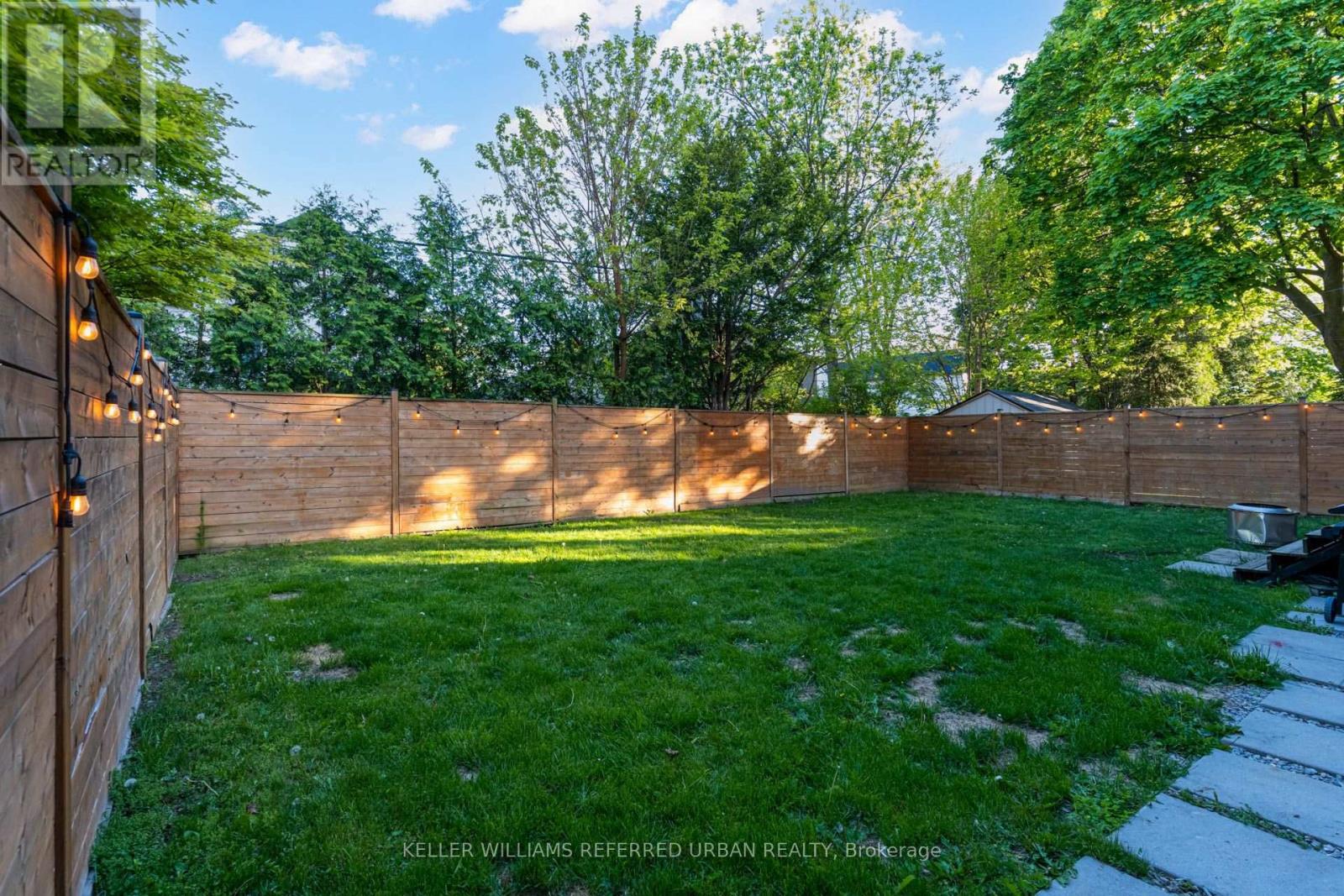 57 Ambleside Avenue, Toronto, Ontario  M8Z 2H8 - Photo 48 - W13543286