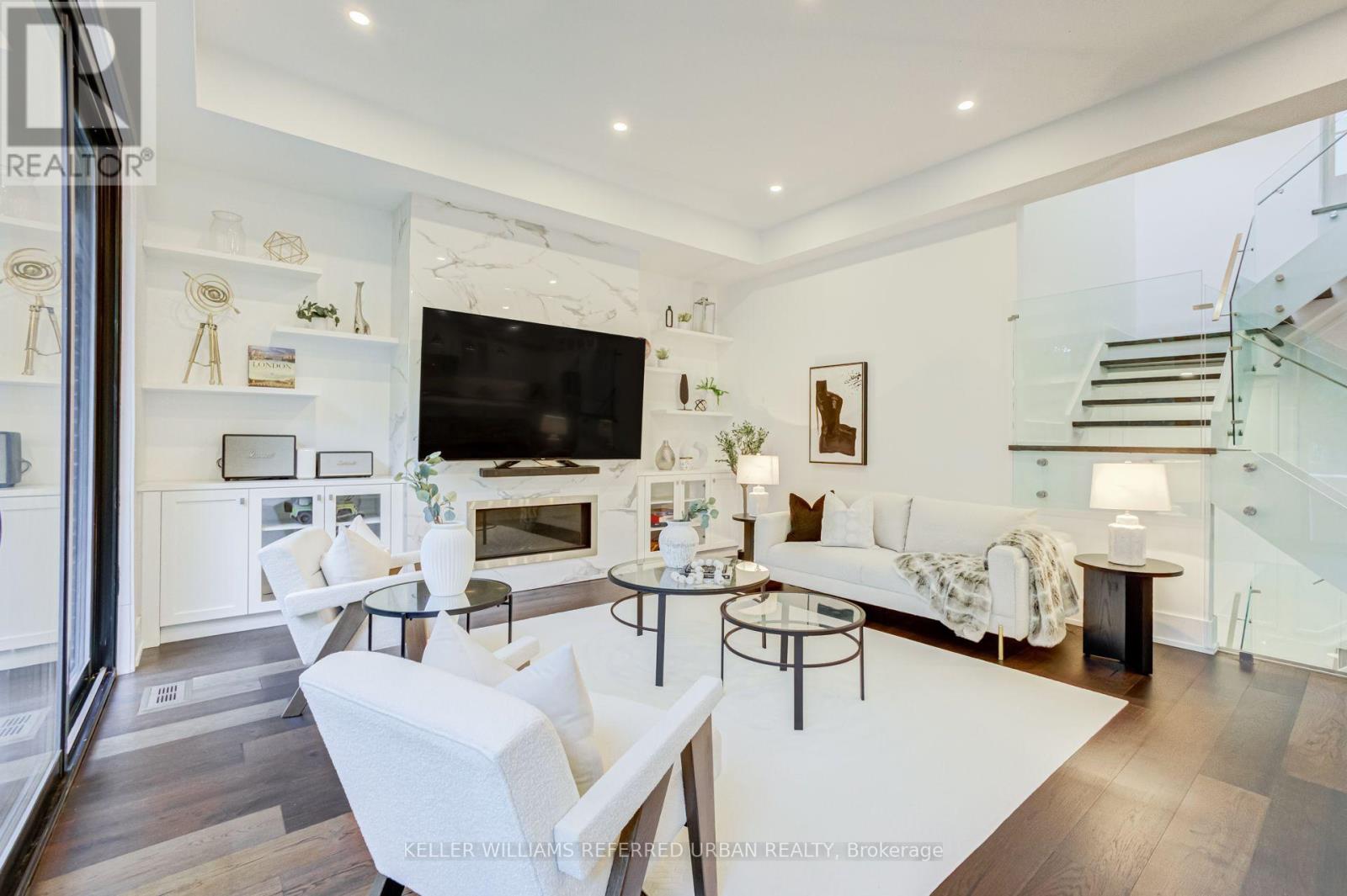 57 Ambleside Avenue, Toronto, Ontario  M8Z 2H8 - Photo 13 - W13543286